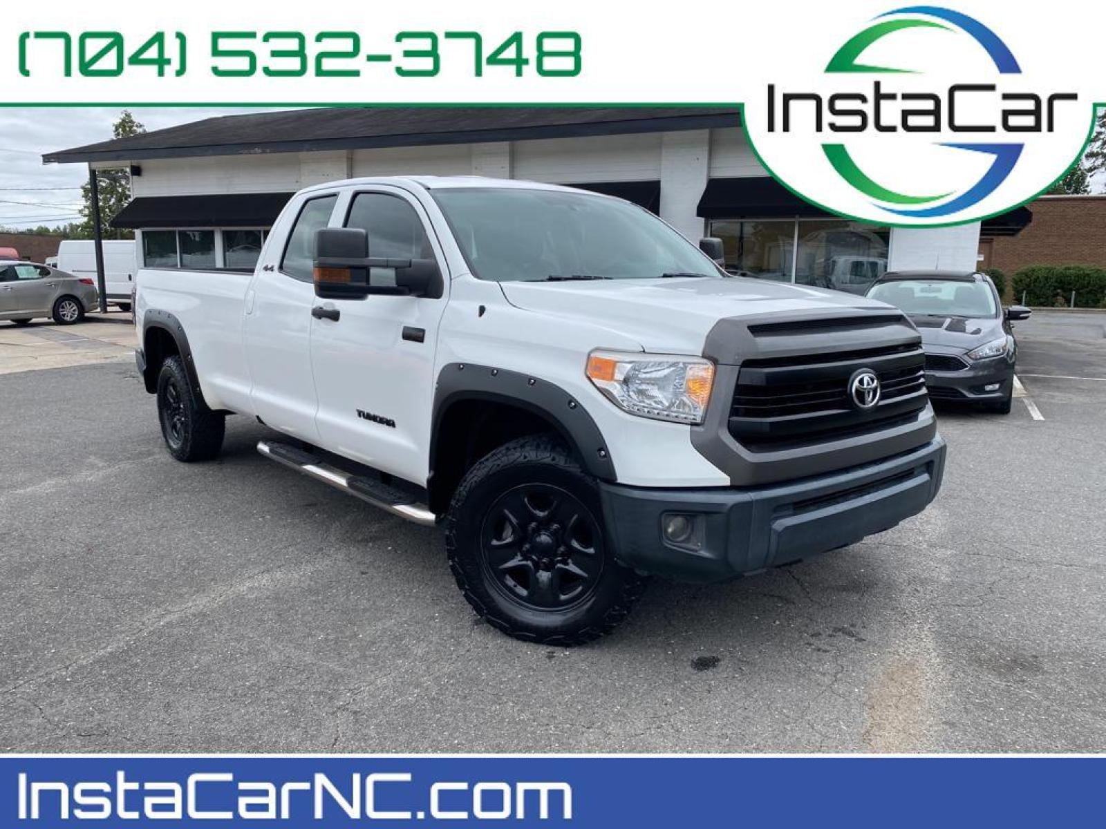 2016 Super White /Graphite Toyota Tundra SR (5TFCW5F19GX) with an V8, 5.7L engine, 6-speed automatic transmission, located at 3147 E Independence Blvd, Charlotte, NC, 28205, 35.200268, -80.773651 - <b>Equipment</b><br>with XM/Sirus Satellite Radio you are no longer restricted by poor quality local radio stations while driving this vehicle. Anywhere on the planet, you will have hundreds of digital stations to choose from. Protect this 2016 Toyota Tundra from unwanted accidents with a cutting - Photo #0