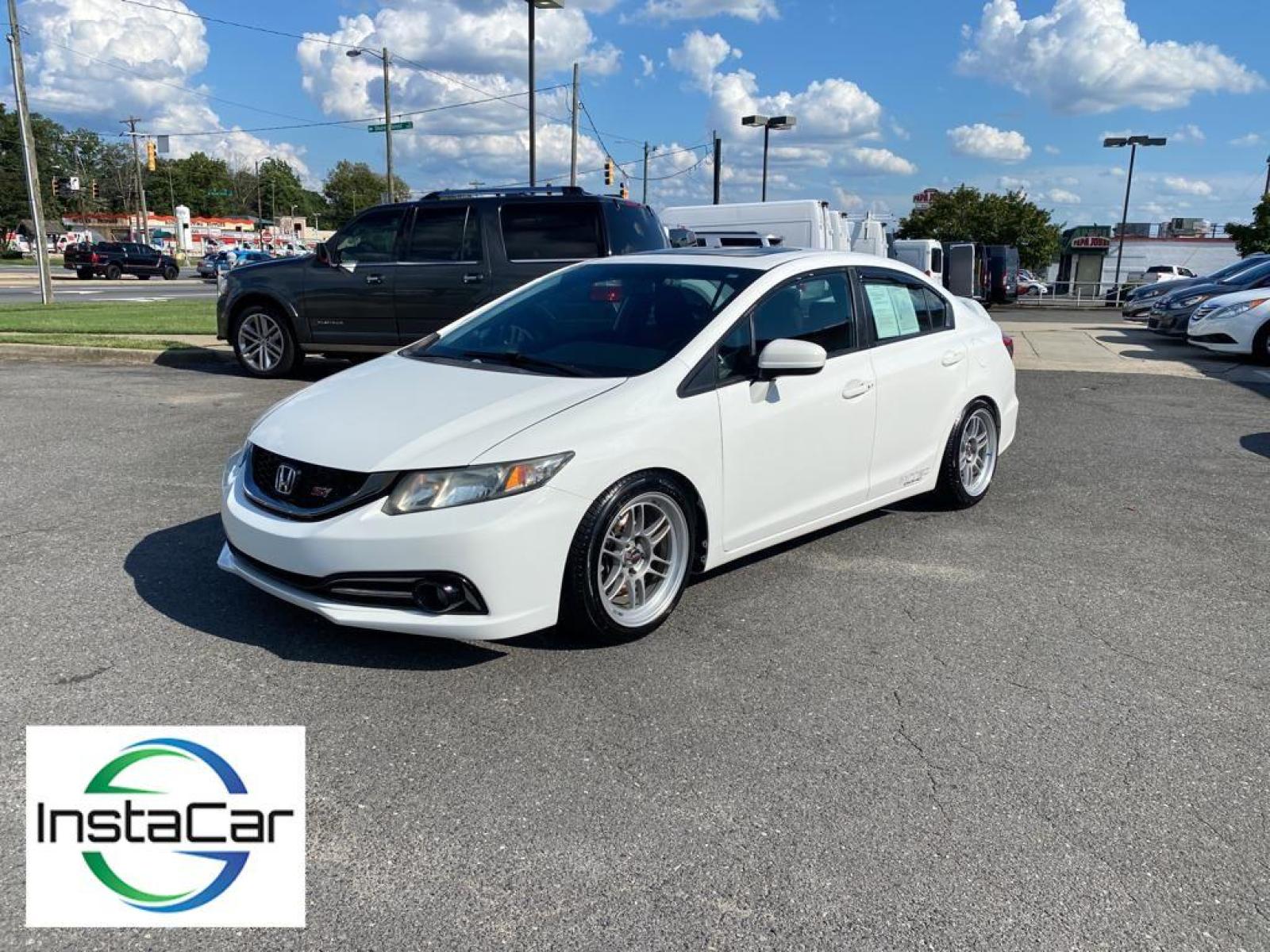 2015 Taffeta White /Black/Red Honda Civic Si (2HGFB6E5XFH) with an L4, 2.4L engine, 6-speed manual transmission, located at 3147 E Independence Blvd, Charlotte, NC, 28205, 35.200268, -80.773651 - Photo #7