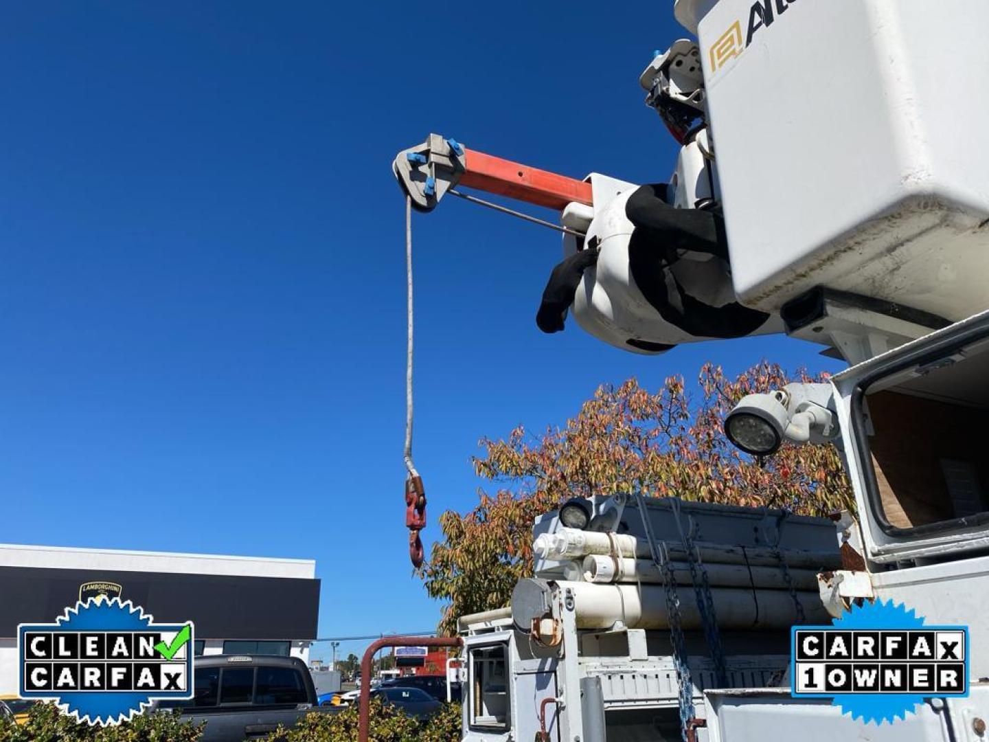 2016 WHITE International WorkStar 7400 (1HTWCSTR7GH) with an L6, 9.3L (570 CID) engine, Automatic transmission, located at 6520 E. Independence Blvd., Charlotte, NC, 28212, 35.146019, -80.723465 - Discover the robust and reliable 2016 International WorkStar 7400 SA625, a versatile workhorse ready to meet your demanding job site needs. With only 34,258 miles, this vehicle remains in excellent condition, showcasing its durability and longevity. Powered by a formidable L6, 9.3L (570 CID) engine, - Photo#29