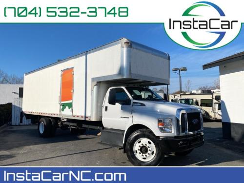 2019 Ford F-750 Base