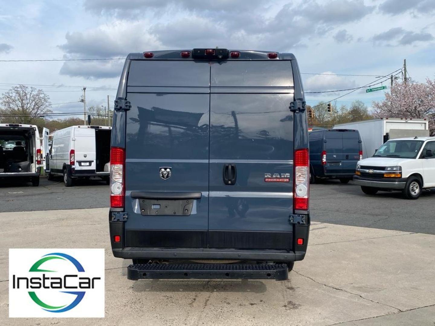 2020 Patriot Blue Pearlcoat /Black Ram ProMaster 3500 High Roof (3C6URVJG6LE) with an V6, 3.6L engine, 6-speed automatic transmission, located at 3147 E Independence Blvd, Charlotte, NC, 28205, 35.200268, -80.773651 - <b>Equipment</b><br>This Ram ProMaster 3500 features a hands-free Bluetooth phone system. See what's behind you with the back up camera on the Ram ProMaster 3500. This 1 ton van is front wheel drive. This 1 ton van has a V6, 3.6L high output engine. Impresses the most discerning driver with the deep - Photo#10