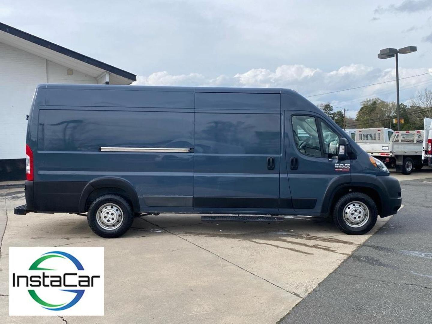 2020 Patriot Blue Pearlcoat /Black Ram ProMaster 3500 High Roof (3C6URVJG6LE) with an V6, 3.6L engine, 6-speed automatic transmission, located at 3147 E Independence Blvd, Charlotte, NC, 28205, 35.200268, -80.773651 - <b>Equipment</b><br>This Ram ProMaster 3500 features a hands-free Bluetooth phone system. See what's behind you with the back up camera on the Ram ProMaster 3500. This 1 ton van is front wheel drive. This 1 ton van has a V6, 3.6L high output engine. Impresses the most discerning driver with the deep - Photo#12
