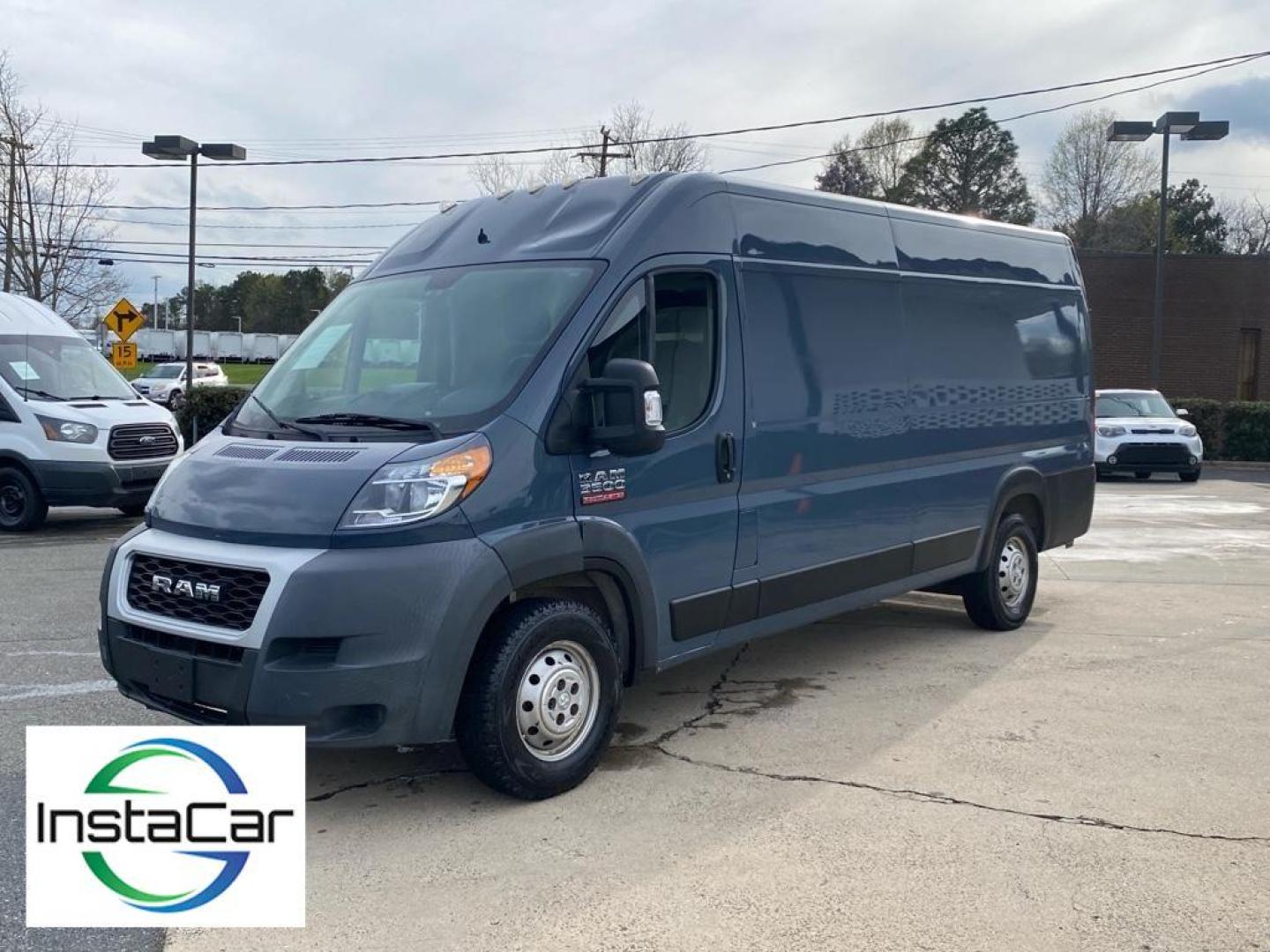 2020 Patriot Blue Pearlcoat /Black Ram ProMaster 3500 High Roof (3C6URVJG6LE) with an V6, 3.6L engine, 6-speed automatic transmission, located at 3147 E Independence Blvd, Charlotte, NC, 28205, 35.200268, -80.773651 - <b>Equipment</b><br>This Ram ProMaster 3500 features a hands-free Bluetooth phone system. See what's behind you with the back up camera on the Ram ProMaster 3500. This 1 ton van is front wheel drive. This 1 ton van has a V6, 3.6L high output engine. Impresses the most discerning driver with the deep - Photo#7