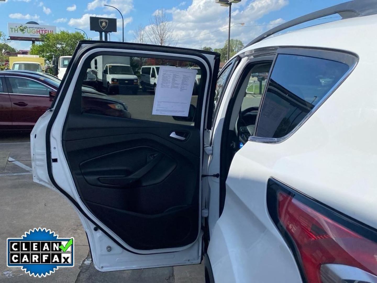2018 Oxford White /Charcoal Black Ford Escape SE (1FMCU0GD3JU) with an 4 Cyl, 1.5L engine, 6-speed automatic transmission, located at 6520 E. Independence Blvd., Charlotte, NC, 28212, 35.146019, -80.723465 - Photo#18