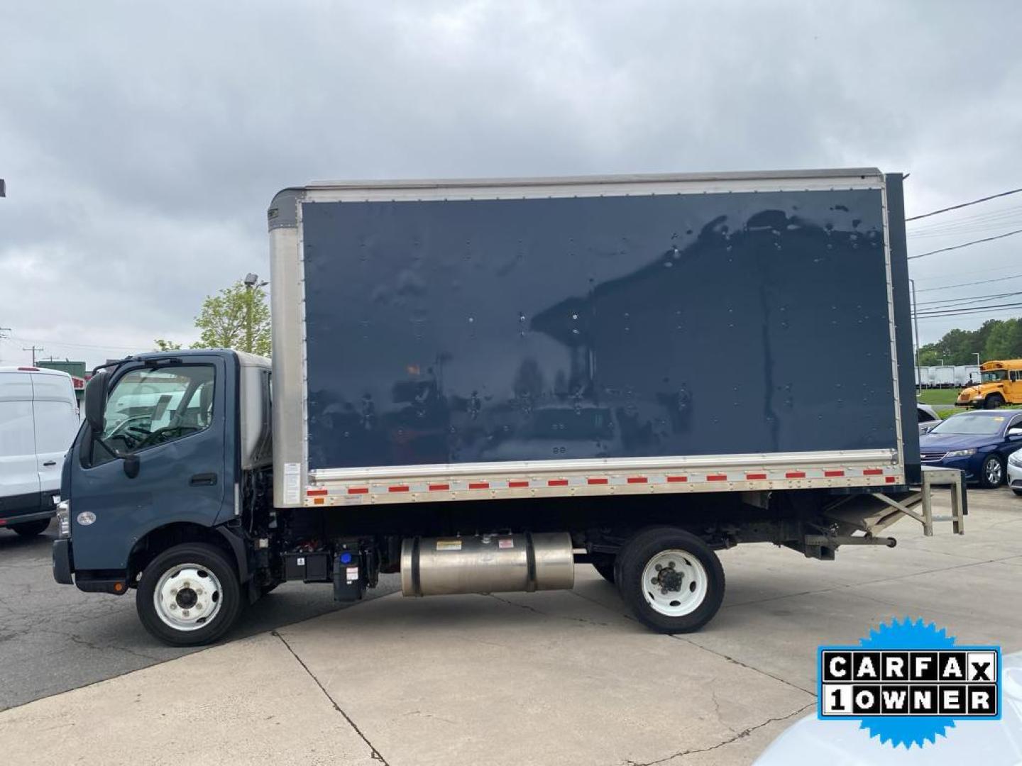 2020 Blue Hino 195 (JHHRDM2H3LK) with an 4 Cyl, 5.0L engine, Automatic transmission, located at 6520 E. Independence Blvd., Charlotte, NC, 28212, 35.146019, -80.723465 - Get ready to elevate your business with the exceptional 2020 Hino 195! This robust and reliable truck is the ultimate partner for any demanding task. Powered by a mighty 4-cylinder, 5.0L diesel engine, the Hino 195 delivers outstanding performance and fuel efficiency, ensuring you can tackle your da - Photo#9