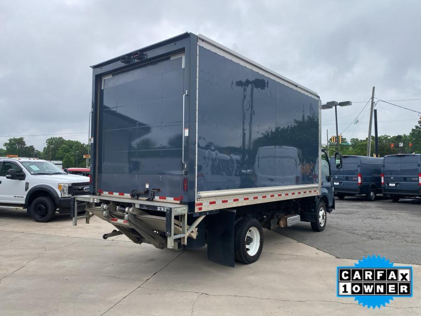 2020 Blue Hino 195 (JHHRDM2H3LK) with an 4 Cyl, 5.0L engine, Automatic transmission, located at 6520 E. Independence Blvd., Charlotte, NC, 28212, 35.146019, -80.723465 - Get ready to elevate your business with the exceptional 2020 Hino 195! This robust and reliable truck is the ultimate partner for any demanding task. Powered by a mighty 4-cylinder, 5.0L diesel engine, the Hino 195 delivers outstanding performance and fuel efficiency, ensuring you can tackle your da - Photo#13