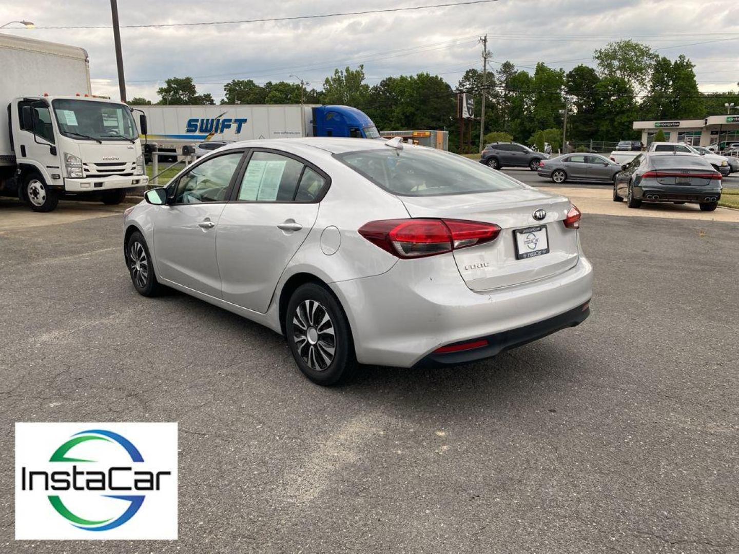 2017 Silky Silver /Black Kia Forte LX (3KPFK4A76HE) with an 4 Cyl, 2.0L engine, 6-speed automatic transmission, located at 6520 E. Independence Blvd., Charlotte, NC, 28212, 35.146019, -80.723465 - The satellite radio system in the vehicle gives you access to hundreds of nation-wide radio stations with a clear digital signal. The Kia Forte features a hands-free Bluetooth phone system. with XM/Sirus Satellite Radio you are no longer restricted by poor quality local radio stations while drivin - Photo#9