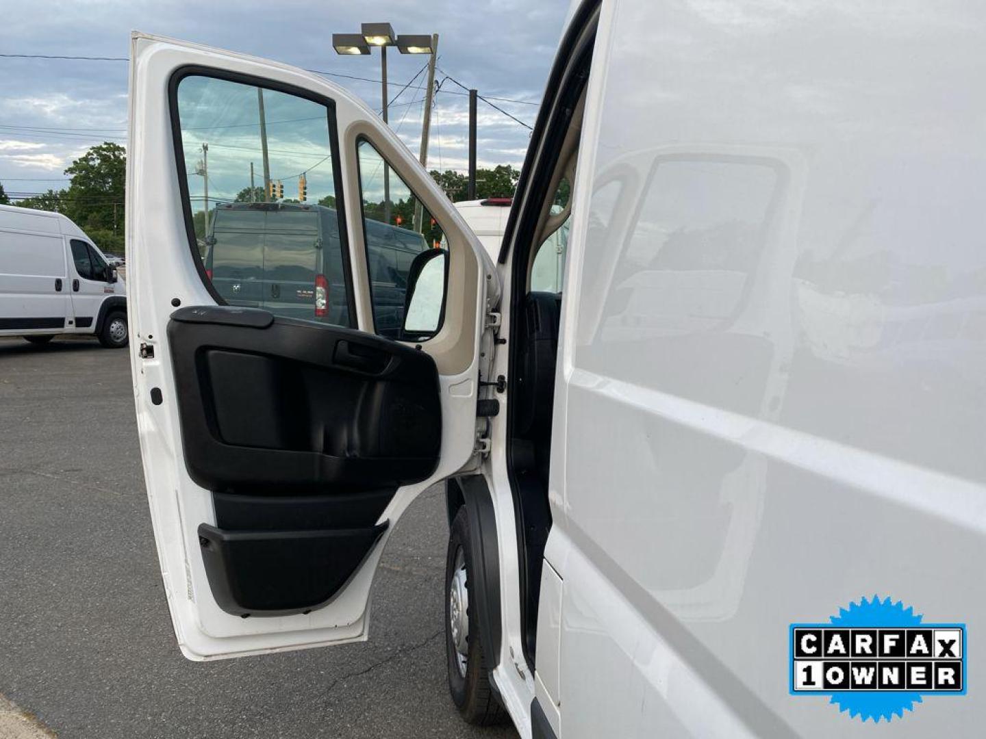 2018 Bright White Clearcoat /Black Ram ProMaster 2500 High Roof (3C6TRVDG9JE) with an V6, 3.6L engine, 6-speed automatic transmission, located at 3147 E Independence Blvd, Charlotte, NC, 28205, 35.200268, -80.773651 - <b>Equipment</b><br>The state of the art park assist system will guide you easily into any spot. This model features a hands-free Bluetooth phone system. Good News! This certified CARFAX 1-owner vehicle has only had one owner before you. Protect this unit from unwanted accidents with a cutting edge - Photo#18