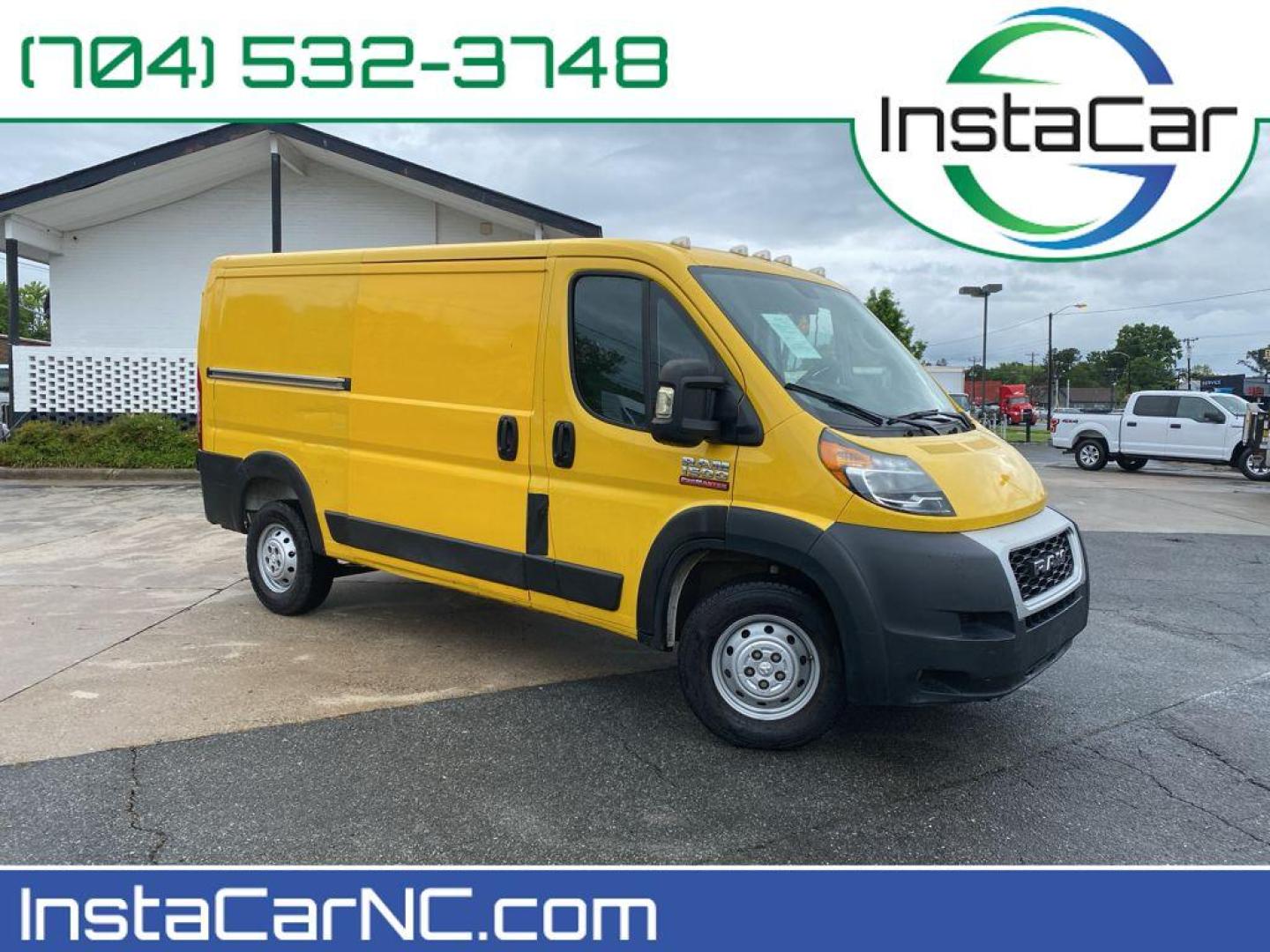 2020 Bright White Clearcoat /Black Ram ProMaster 1500 Low Roof (3C6TRVAG7LE) with an V6, 3.6L engine, 6-speed automatic transmission, located at 3147 E Independence Blvd, Charlotte, NC, 28205, 35.200268, -80.773651 - <b>Equipment</b><br>The state of the art park assist system will guide you easily into any spot. The vehicle is equipped with the latest generation of XM/Sirius Radio. The satellite radio system in this 2020 Ram ProMaster 1500 gives you access to hundreds of nation-wide radio stations with a clear - Photo#0