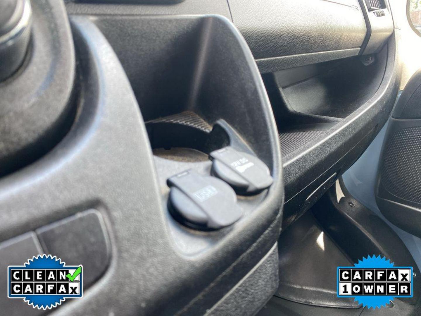2019 Patriot Blue Pearlcoat /Black Ram ProMaster 3500 High Roof (3C6URVJG1KE) with an V6, 3.6L engine, 6-speed automatic transmission, located at 3147 E Independence Blvd, Charlotte, NC, 28205, 35.200268, -80.773651 - Photo#5