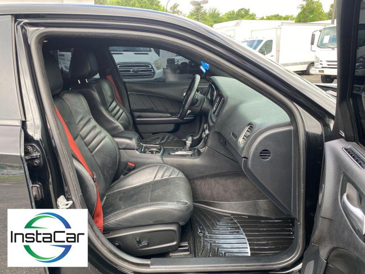 2015 Pitch Black /Black Dodge Charger SRT 392 (2C3CDXEJ2FH) with an V8, 6.4L engine, 8-speed automatic transmission, located at 3147 E Independence Blvd, Charlotte, NC, 28205, 35.200268, -80.773651 - Photo#27