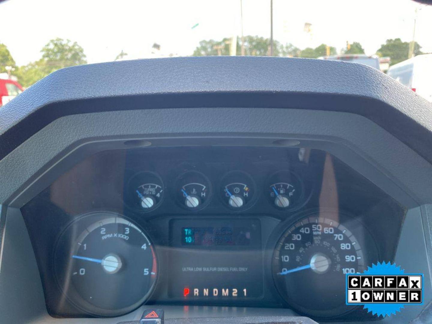 2015 Oxford White /Steel Ford F-550 XL (1FD0W5GT9FE) with an V8, 6.7L engine, 6-speed automatic transmission, located at 6520 E. Independence Blvd., Charlotte, NC, 28212, 35.146019, -80.723465 - <b>Equipment</b><br>This vehicle is a certified CARFAX 1-owner. A trailer braking system is already installed on this vehicle. The vehicle is outfitted with a Powerstroke diesel engine This Ford F-550 has a V8, 6.7L high output engine. It shines with clean polished lines coated with an elegant white - Photo#1