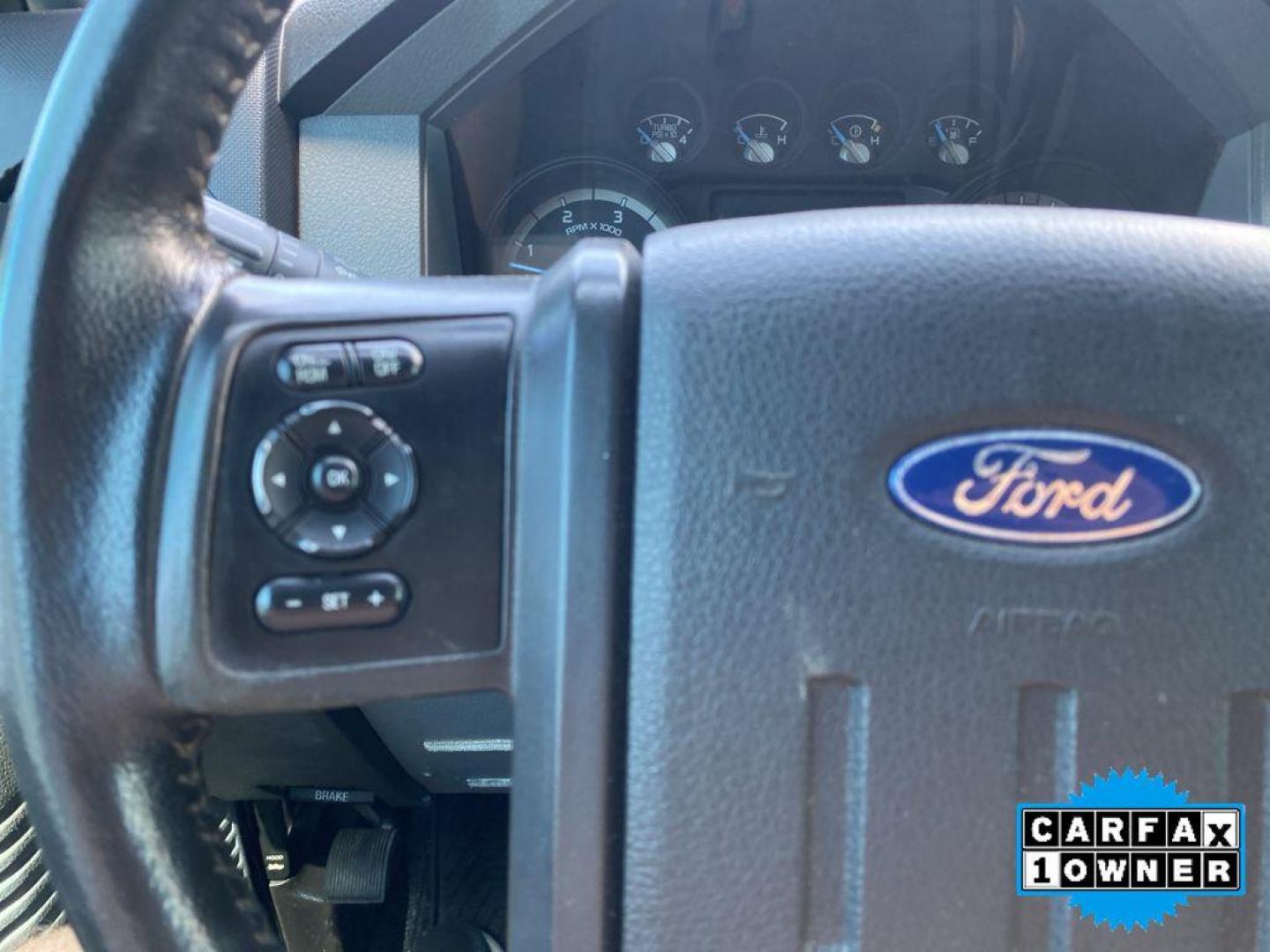 2015 Oxford White /Steel Ford F-550 XL (1FD0W5GT9FE) with an V8, 6.7L engine, 6-speed automatic transmission, located at 6520 E. Independence Blvd., Charlotte, NC, 28212, 35.146019, -80.723465 - <b>Equipment</b><br>This vehicle is a certified CARFAX 1-owner. A trailer braking system is already installed on this vehicle. The vehicle is outfitted with a Powerstroke diesel engine This Ford F-550 has a V8, 6.7L high output engine. It shines with clean polished lines coated with an elegant white - Photo#2