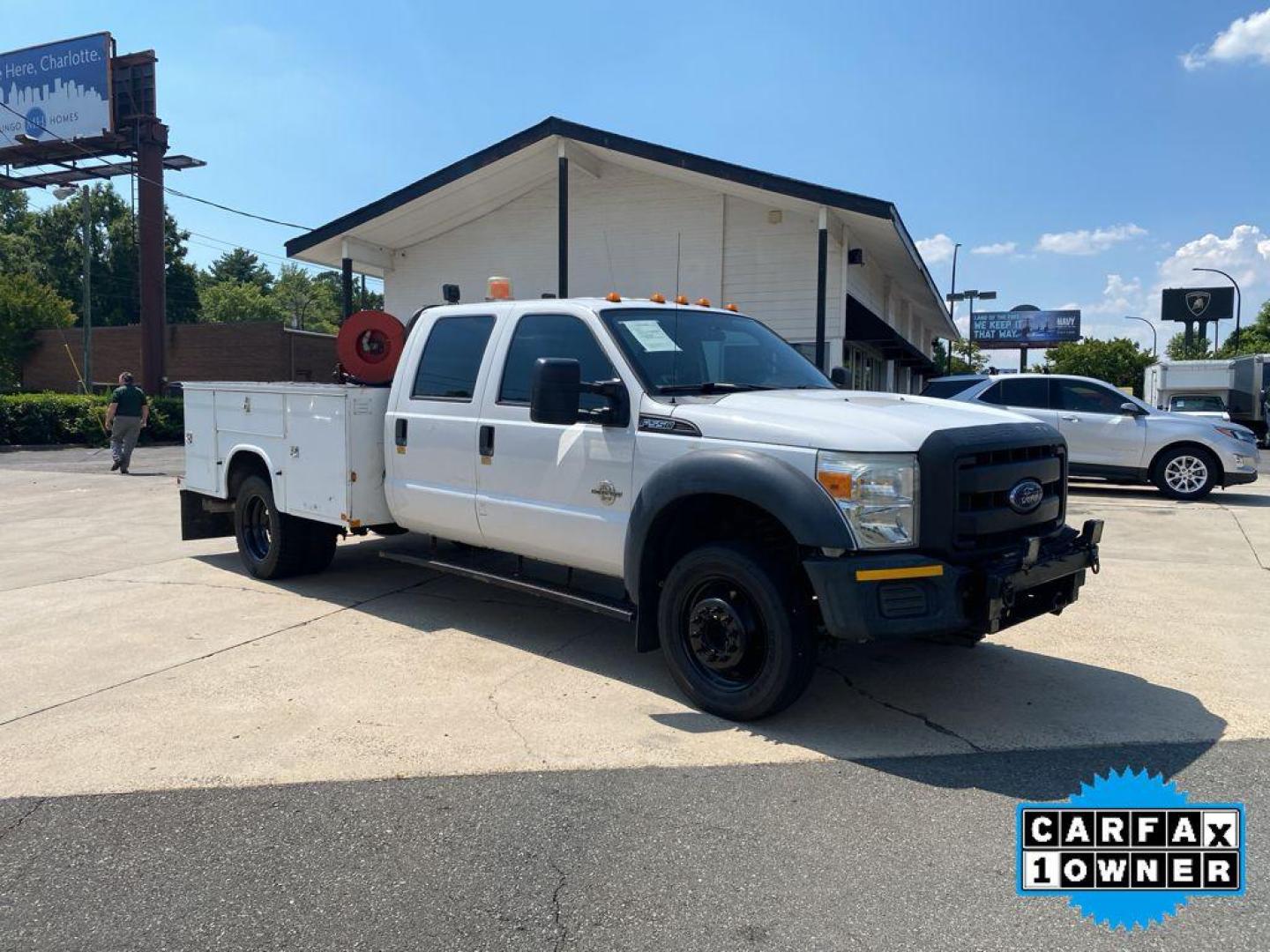 2015 Oxford White /Steel Ford F-550 XL (1FD0W5GT9FE) with an V8, 6.7L engine, 6-speed automatic transmission, located at 6520 E. Independence Blvd., Charlotte, NC, 28212, 35.146019, -80.723465 - <b>Equipment</b><br>This vehicle is a certified CARFAX 1-owner. A trailer braking system is already installed on this vehicle. The vehicle is outfitted with a Powerstroke diesel engine This Ford F-550 has a V8, 6.7L high output engine. It shines with clean polished lines coated with an elegant white - Photo#7