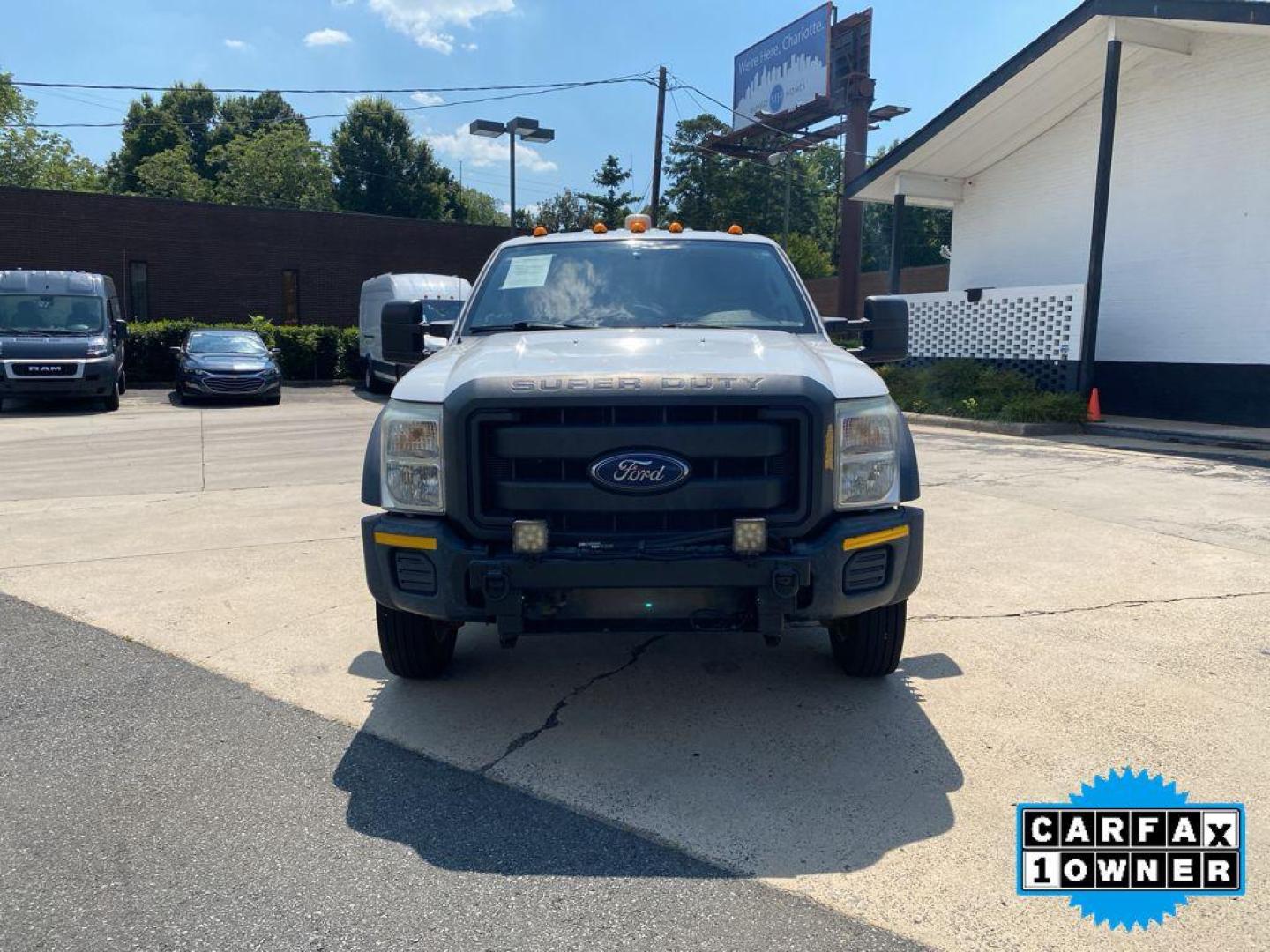 2015 Oxford White /Steel Ford F-550 XL (1FD0W5GT9FE) with an V8, 6.7L engine, 6-speed automatic transmission, located at 6520 E. Independence Blvd., Charlotte, NC, 28212, 35.146019, -80.723465 - <b>Equipment</b><br>This vehicle is a certified CARFAX 1-owner. A trailer braking system is already installed on this vehicle. The vehicle is outfitted with a Powerstroke diesel engine This Ford F-550 has a V8, 6.7L high output engine. It shines with clean polished lines coated with an elegant white - Photo#8