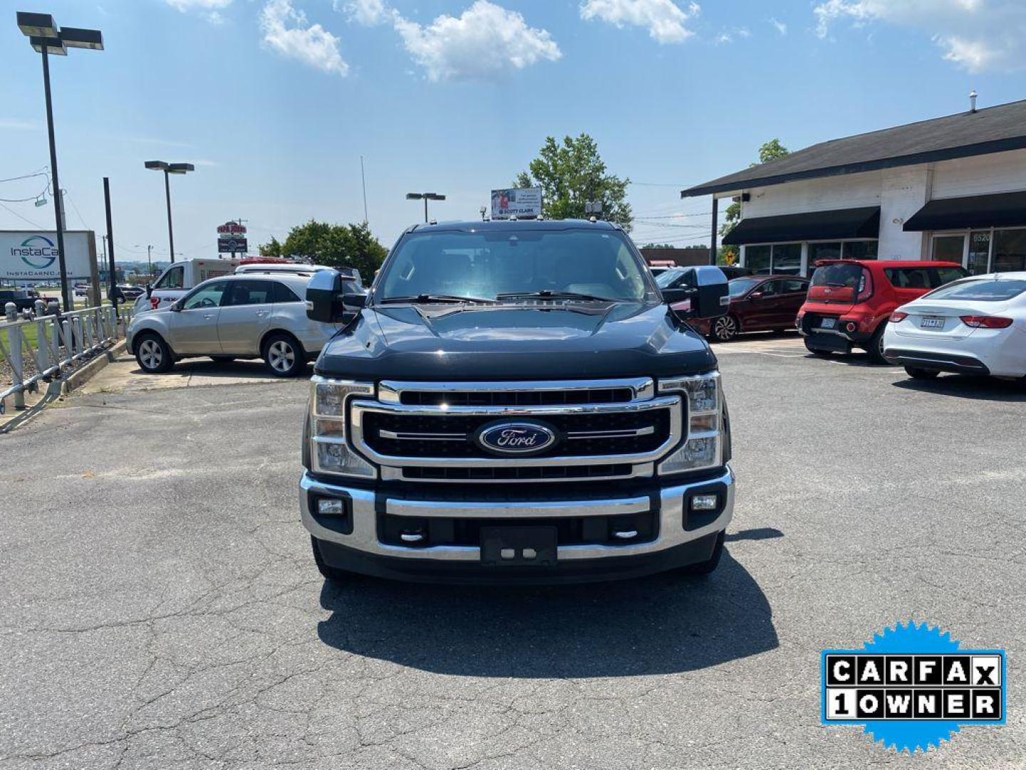 2020 Agate Black Metallic /Medium Light Camel Ford F-250 LARIAT (1FT7W2A68LE) with an V8, 6.2L engine, 6-speed automatic transmission, located at 6520 E. Independence Blvd., Charlotte, NC, 28212, 35.146019, -80.723465 - <b>Equipment</b><br>This vehicle is a certified CARFAX 1-owner. Start it from inside with remote start. Bluetooth technology is built into this Ford F-250, keeping your hands on the steering wheel and your focus on the road. Protect this 3/4 ton pickup from unwanted accidents with a cutting edge bac - Photo#8