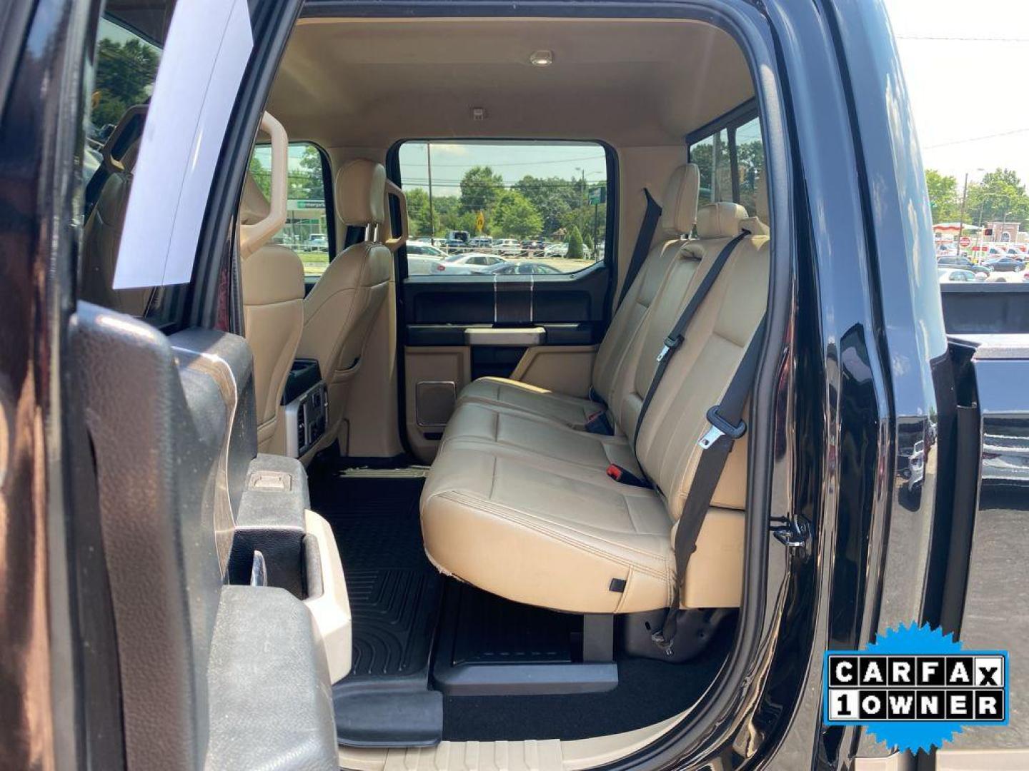 2020 Agate Black Metallic /Medium Light Camel Ford F-250 LARIAT (1FT7W2A68LE) with an V8, 6.2L engine, 6-speed automatic transmission, located at 6520 E. Independence Blvd., Charlotte, NC, 28212, 35.146019, -80.723465 - <b>Equipment</b><br>This vehicle is a certified CARFAX 1-owner. Start it from inside with remote start. Bluetooth technology is built into this Ford F-250, keeping your hands on the steering wheel and your focus on the road. Protect this 3/4 ton pickup from unwanted accidents with a cutting edge bac - Photo#25