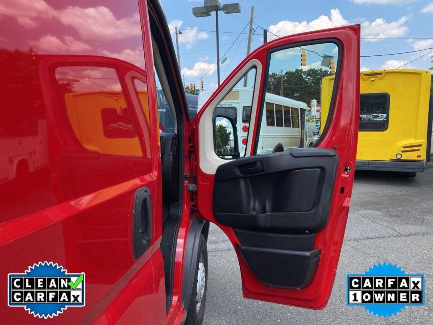 2017 Flame Red Clearcoat /Gray Ram ProMaster 1500 Low Roof (3C6TRVNGXHE) with an V6, 3.6L engine, 6-speed automatic transmission, located at 6520 E. Independence Blvd., Charlotte, NC, 28212, 35.146019, -80.723465 - Photo#15