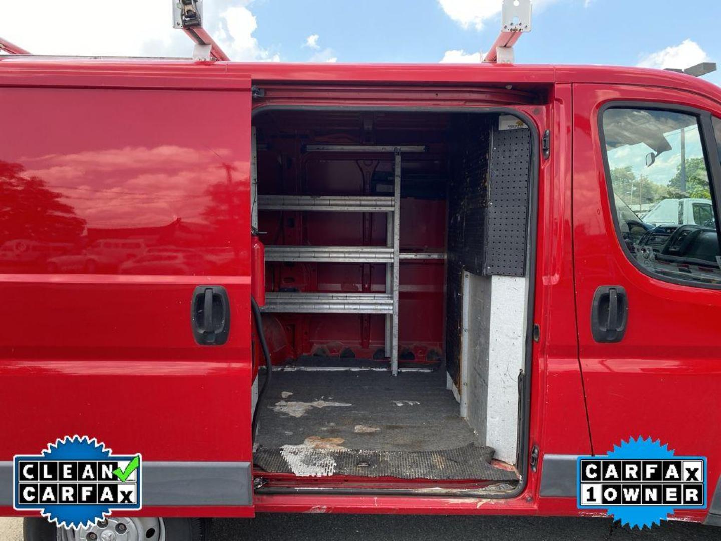 2017 Flame Red Clearcoat /Gray Ram ProMaster 1500 Low Roof (3C6TRVNGXHE) with an V6, 3.6L engine, 6-speed automatic transmission, located at 6520 E. Independence Blvd., Charlotte, NC, 28212, 35.146019, -80.723465 - Photo#19