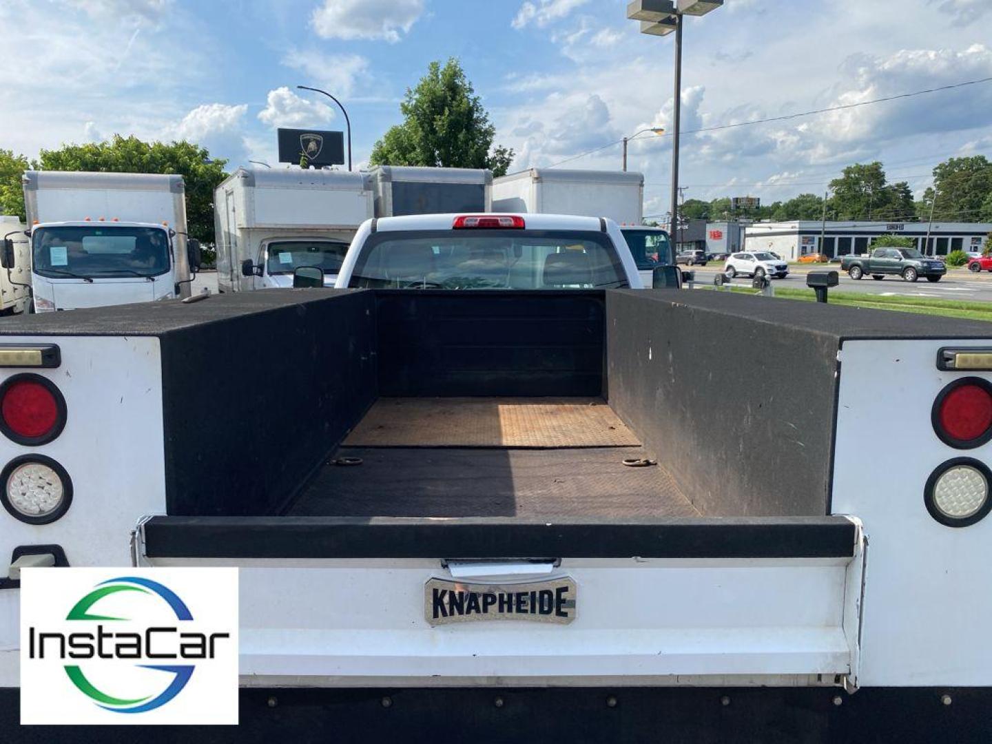 2017 Summit White /Dark Ash/Jet Black Chevrolet Silverado Work Truck (1GB3CYCG4HZ) with an V8, 6.0L engine, 6-speed automatic transmission, located at 6520 E. Independence Blvd., Charlotte, NC, 28212, 35.146019, -80.723465 - Photo#20