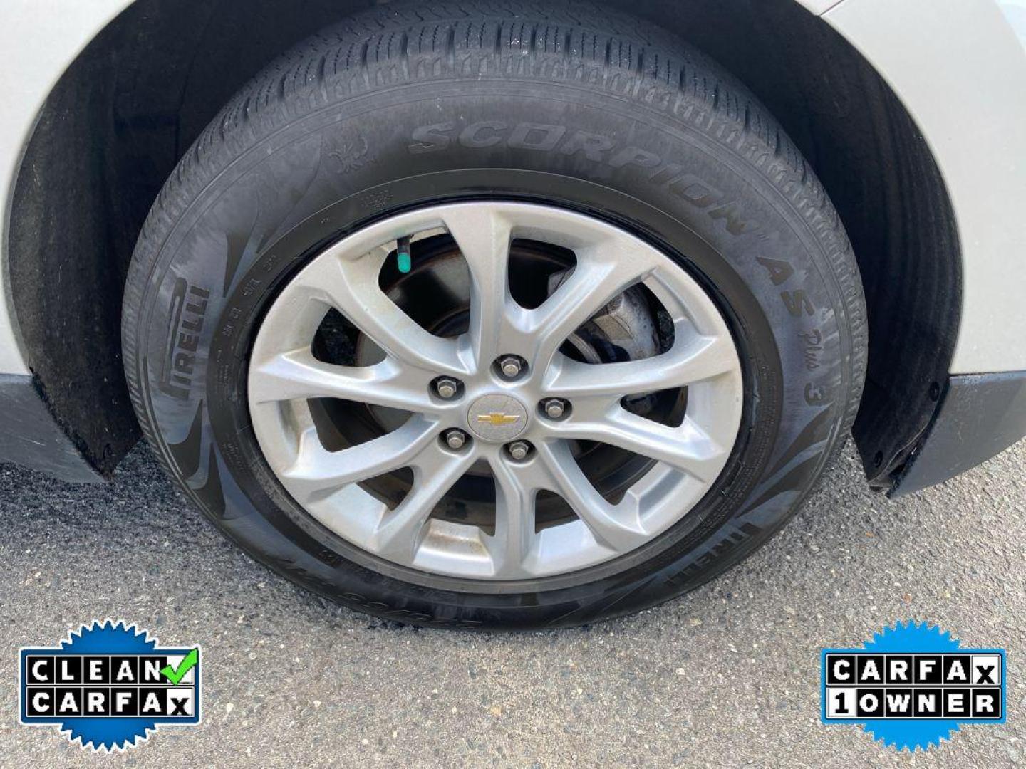 2018 Silver Ice Metallic /Jet Black Chevrolet Equinox LT (2GNAXJEV4J6) with an 4 Cyl, 1.5L engine, 6-speed automatic transmission, located at 6520 E. Independence Blvd., Charlotte, NC, 28212, 35.146019, -80.723465 - Introducing the dynamic 2018 Chevrolet Equinox LT (1LT), a perfect blend of style, efficiency, and cutting-edge technology! This fantastic SUV is designed to elevate your driving experience with its sleek, aerodynamic body and a host of impressive features that are sure to delight.<br><br>Under the - Photo#16