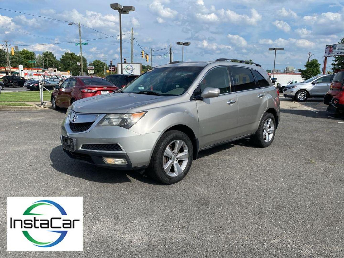 2010 silver /Parchment Acura MDX 3.7L (A6) (2HNYD2H23AH) with an V6, 3.7L engine, 6-speed automatic transmission, located at 6520 E. Independence Blvd., Charlotte, NC, 28212, 35.146019, -80.723465 - Photo#3