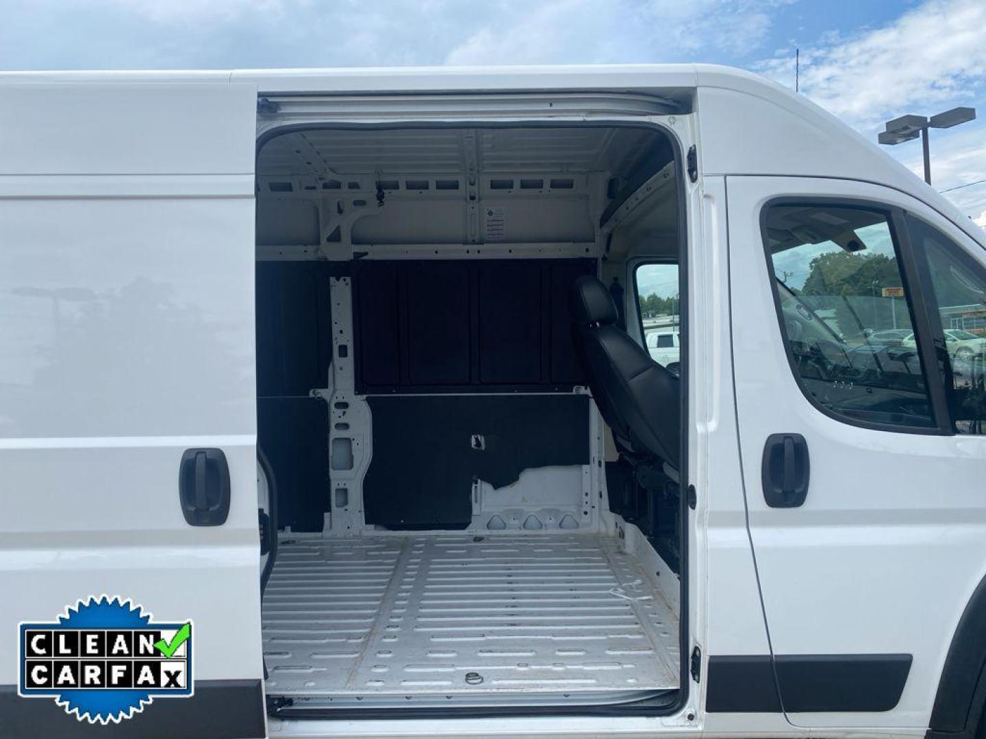 2019 Bright White Clearcoat /Black Ram ProMaster 3500 High Roof (3C6URVJG8KE) with an V6, 3.6L engine, 6-speed automatic transmission, located at 6520 E. Independence Blvd., Charlotte, NC, 28212, 35.146019, -80.723465 - <b>Equipment</b><br>The rear parking assist technology on it will put you at ease when reversing. The system alerts you as you get closer to an obstruction. This unit has a clean CARFAX vehicle history report. See what's behind you with the back up camera on this 1 ton van. It features a hands-free - Photo#22