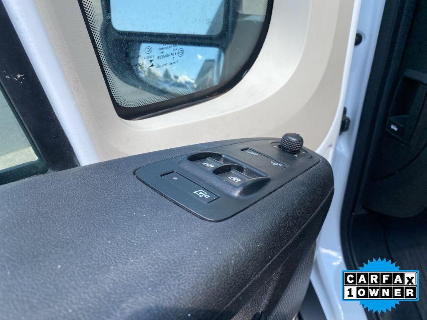 2022 Bright White Clearcoat /Black Ram ProMaster 2500 High Roof (3C6LRVDG5NE) with an V6, 3.6L engine, 9-speed automatic transmission, located at 6520 E. Independence Blvd., Charlotte, NC, 28212, 35.146019, -80.723465 - Photo#14
