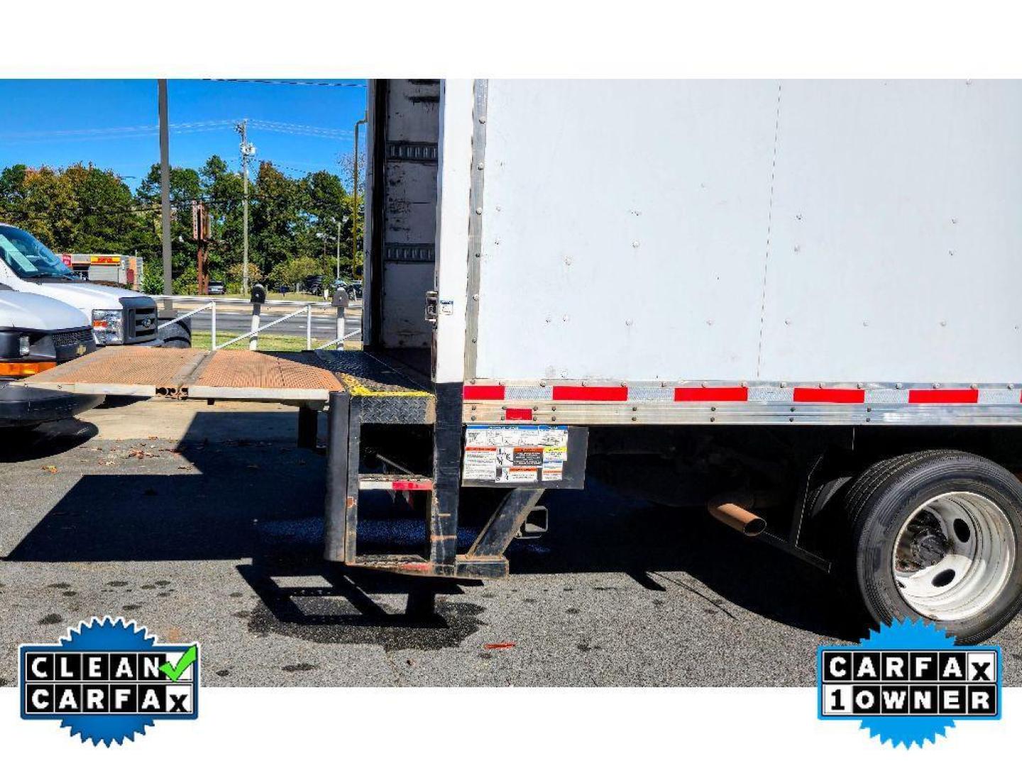 2019 Oxford White /Medium Earth Gray Ford F-550 XL (1FDUF5HY5KD) with an V10, 6.8L engine, 6-speed automatic transmission, located at 6520 E. Independence Blvd., Charlotte, NC, 28212, 35.146019, -80.723465 - Get ready to dominate the road with this powerhouse of a trucka 2019 Ford F-550 F-Series Super Duty! This beast is designed to handle the toughest jobs with ease, making it the ultimate choice for anyone who demands superior performance and reliability. Equipped with a robust V10, 6.8L engine, this - Photo#12
