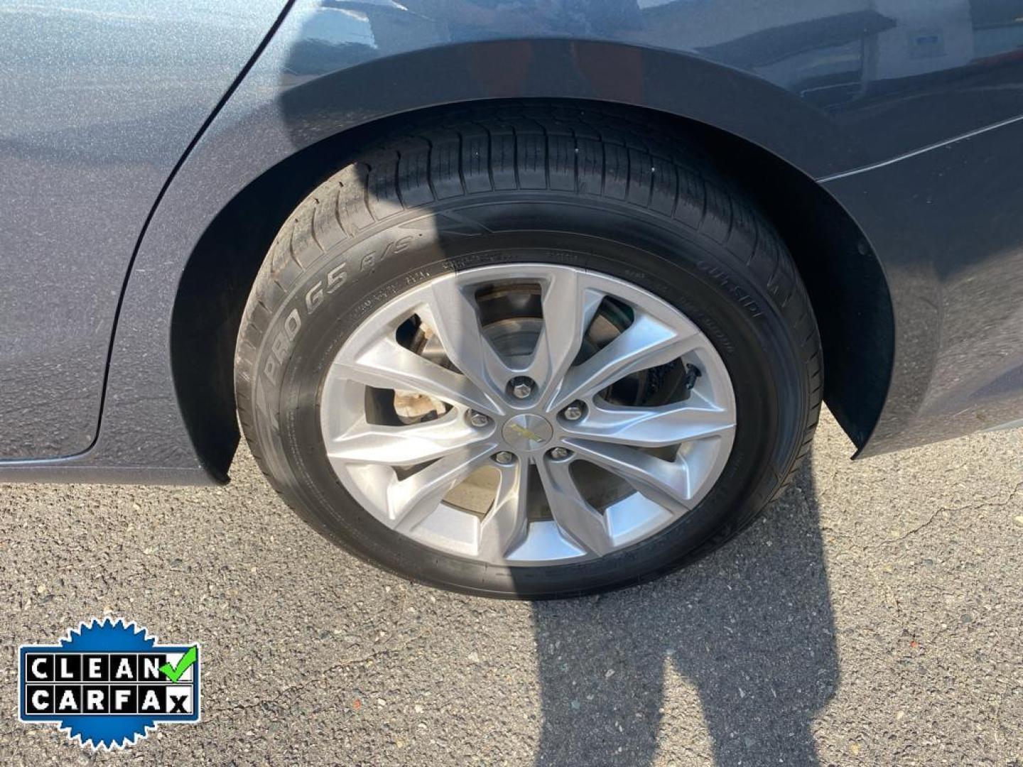 2019 Shadow Gray Metallic /Jet Black Chevrolet Malibu LT (1G1ZD5STXKF) with an 4 Cyl, 1.5L engine, 2-speed CVT transmission, located at 6520 E. Independence Blvd., Charlotte, NC, 28212, 35.146019, -80.723465 - <b>Equipment</b><br>This 2019 Chevrolet Malibu offers Apple CarPlay for seamless connectivity. The Chevrolet Malibu features a hands-free Bluetooth phone system. with XM/Sirus Satellite Radio you are no longer restricted by poor quality local radio stations while driving this Chevrolet Malibu. An - Photo#16