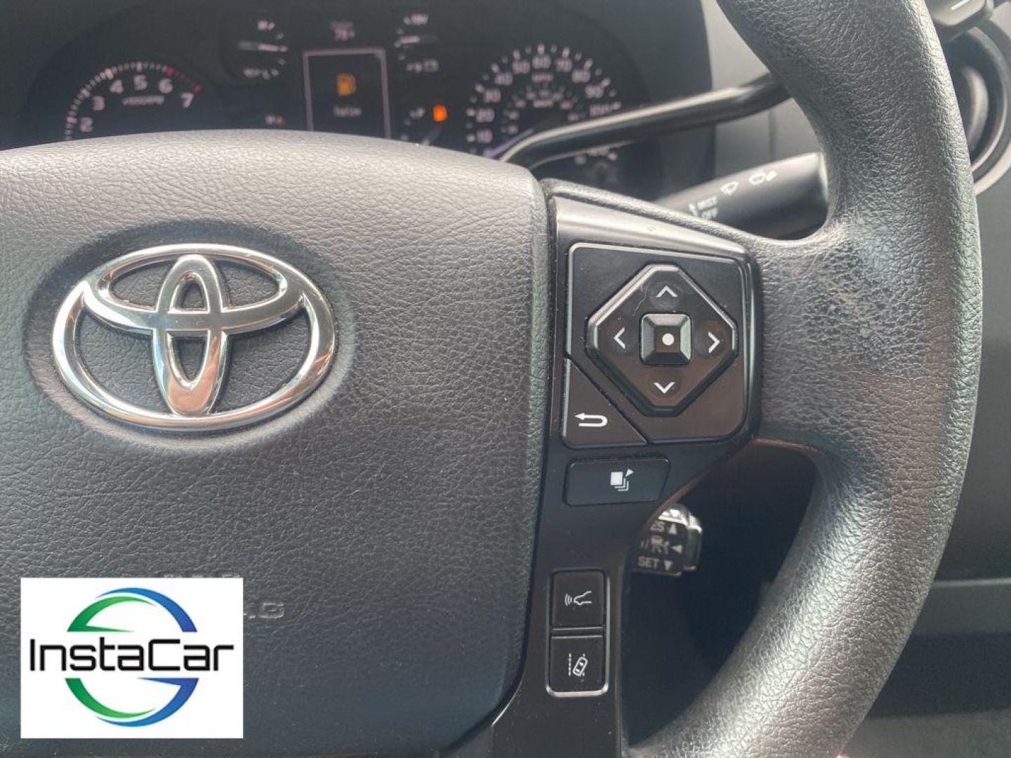 2018 Super White /Graphite Toyota Tundra SR (5TFRM5F1XJX) with an V8, 4.6L engine, 6-speed automatic transmission, located at 6520 E. Independence Blvd., Charlotte, NC, 28212, 35.146019, -80.723465 - Experience the perfect blend of power, reliability, and modern technology with this remarkable 2018 Toyota Tundra! A true workhorse on the road, this Toyota Tundra is powered by a robust V8, 4.6L engine that delivers impressive performance and towing capability, ensuring you conquer any challenge wi - Photo#5