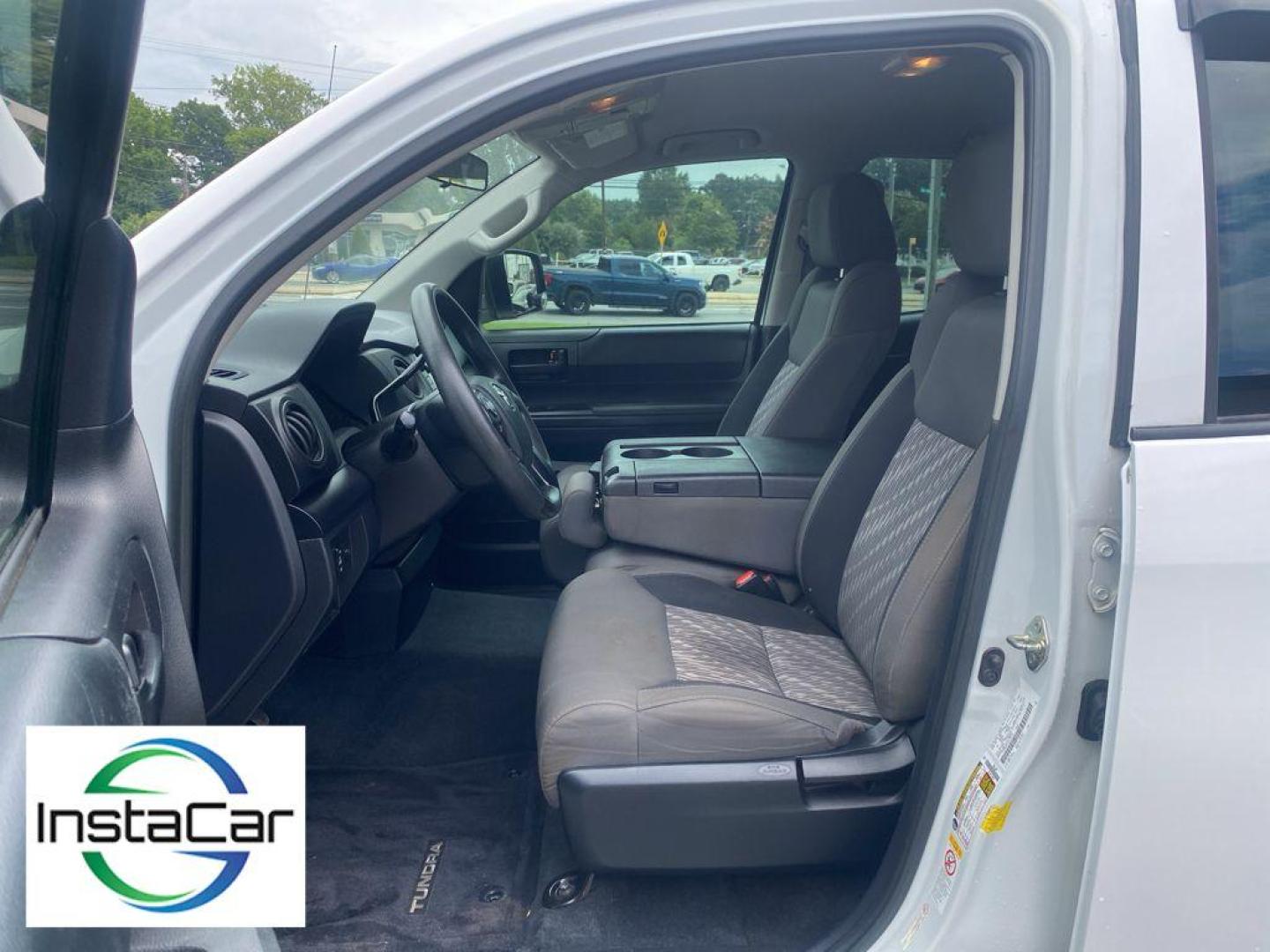 2018 Super White /Graphite Toyota Tundra SR (5TFRM5F1XJX) with an V8, 4.6L engine, 6-speed automatic transmission, located at 6520 E. Independence Blvd., Charlotte, NC, 28212, 35.146019, -80.723465 - Experience the perfect blend of power, reliability, and modern technology with this remarkable 2018 Toyota Tundra! A true workhorse on the road, this Toyota Tundra is powered by a robust V8, 4.6L engine that delivers impressive performance and towing capability, ensuring you conquer any challenge wi - Photo#23