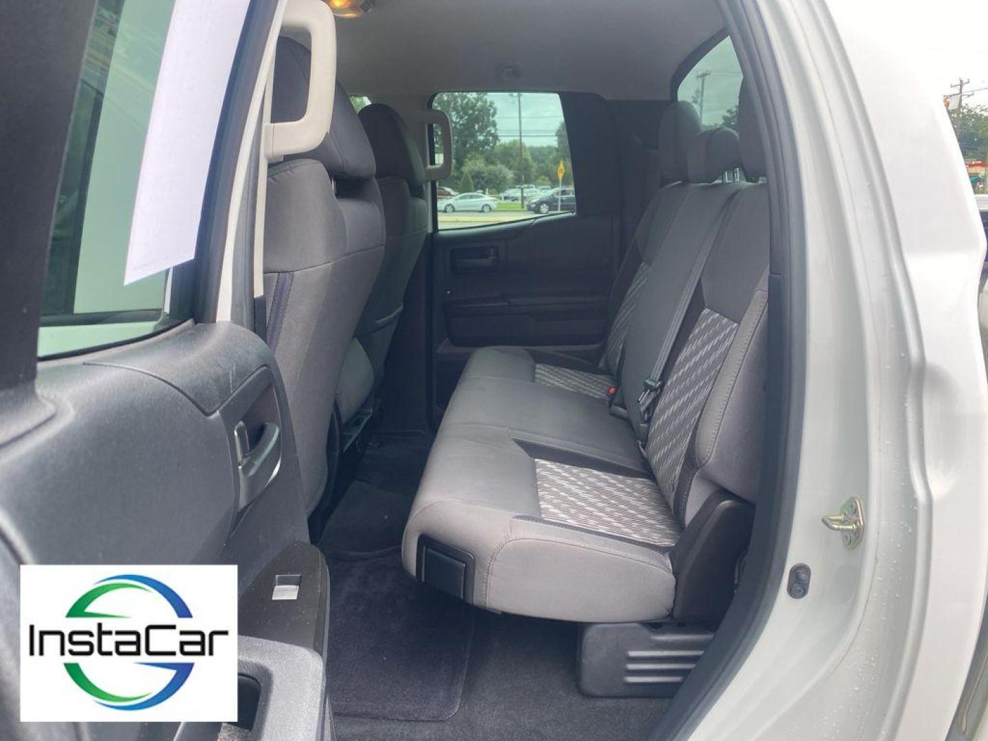 2018 Super White /Graphite Toyota Tundra SR (5TFRM5F1XJX) with an V8, 4.6L engine, 6-speed automatic transmission, located at 6520 E. Independence Blvd., Charlotte, NC, 28212, 35.146019, -80.723465 - Experience the perfect blend of power, reliability, and modern technology with this remarkable 2018 Toyota Tundra! A true workhorse on the road, this Toyota Tundra is powered by a robust V8, 4.6L engine that delivers impressive performance and towing capability, ensuring you conquer any challenge wi - Photo#24