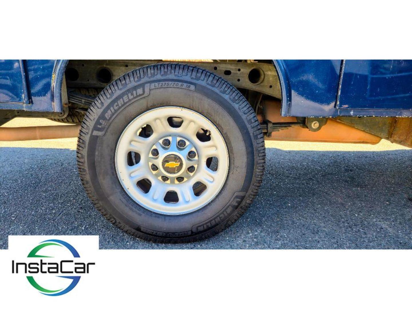 2015 Blue /Dark Ash/Jet Black Chevrolet Silverado Work Truck (1GB0CUEG2FZ) with an V8, 6.0L engine, 6-speed automatic transmission, located at 6520 E. Independence Blvd., Charlotte, NC, 28212, 35.146019, -80.723465 - <b>Equipment</b><br>This 3/4 ton pickup has a V8, 6.0L high output engine. Enjoy the incredible handling with the rear wheel drive on this 3/4 ton pickup. Maintaining a stable interior temperature in this 3/4 ton pickup is easy with the climate control system. Anti-lock brakes are standard on it. Wi - Photo#17