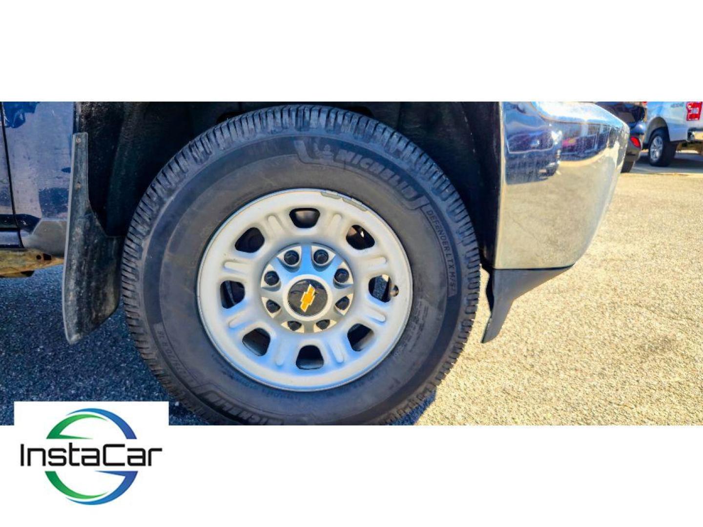 2015 Blue /Dark Ash/Jet Black Chevrolet Silverado Work Truck (1GB0CUEG2FZ) with an V8, 6.0L engine, 6-speed automatic transmission, located at 6520 E. Independence Blvd., Charlotte, NC, 28212, 35.146019, -80.723465 - <b>Equipment</b><br>This 3/4 ton pickup has a V8, 6.0L high output engine. Enjoy the incredible handling with the rear wheel drive on this 3/4 ton pickup. Maintaining a stable interior temperature in this 3/4 ton pickup is easy with the climate control system. Anti-lock brakes are standard on it. Wi - Photo#18