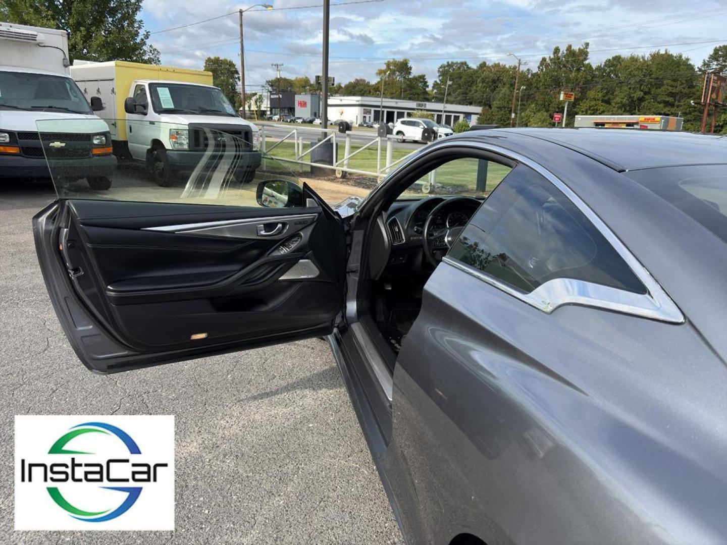 2017 Graphite Shadow /Graphite INFINITI Q60 3.0t Premium (JN1EV7EL3HM) with an V6, 3.0L engine, 7-speed automatic transmission, located at 6520 E. Independence Blvd., Charlotte, NC, 28212, 35.146019, -80.723465 - <b>Equipment</b><br>Bluetooth technology is built into this unit, keeping your hands on the steering wheel and your focus on the road. Engulf yourself with the crystal clear sound of a BOSE sound system in it. This INFINITI Q60 offers Automatic Climate Control for personalized comfort. The premium - Photo#20