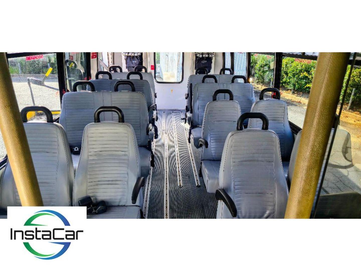 2011 Oxford White /Medium Flint Ford E-450 Super Duty Base (1FDFE4FS4BD) with an V10, 6.8L (415 CID) engine, 5-speed automatic transmission, located at 6520 E. Independence Blvd., Charlotte, NC, 28212, 35.146019, -80.723465 - <b>Equipment</b><br>Maintaining a stable interior temperature in the vehicle is easy with the climate control system. Enjoy the incredible handling with the rear wheel drive on the Ford E-450 Super Duty. This model has a V10, 6.8L (415 CID) high output engine. This unit embodies class and sophistica - Photo#10