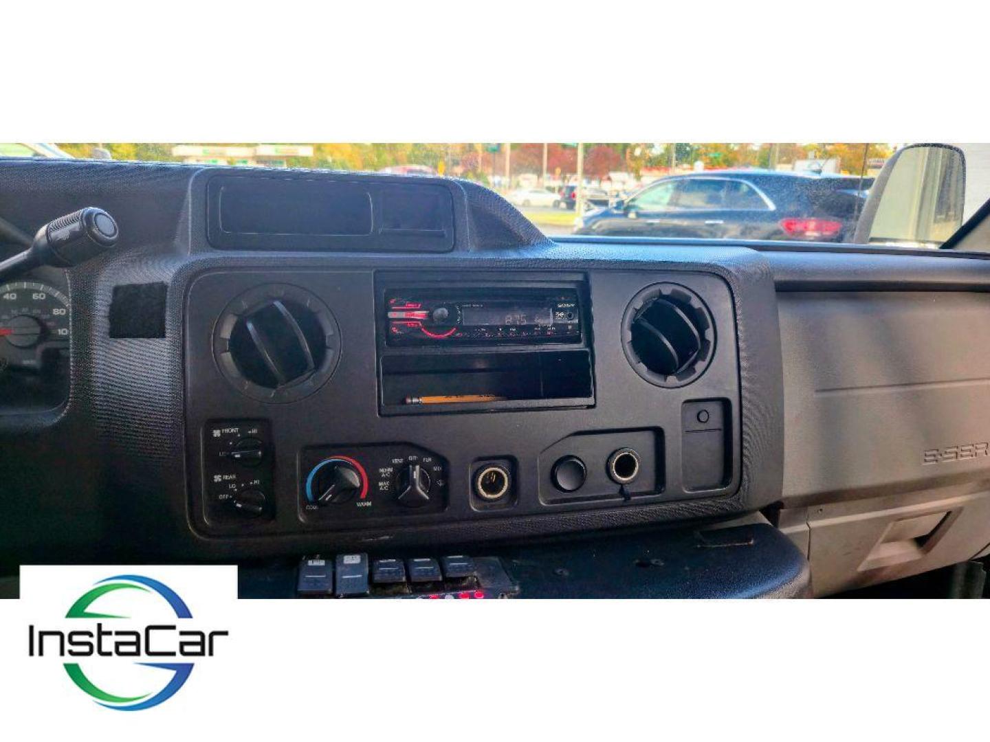 2011 Oxford White /Medium Flint Ford E-450 Super Duty Base (1FDFE4FS4BD) with an V10, 6.8L (415 CID) engine, 5-speed automatic transmission, located at 6520 E. Independence Blvd., Charlotte, NC, 28212, 35.146019, -80.723465 - <b>Equipment</b><br>Maintaining a stable interior temperature in the vehicle is easy with the climate control system. Enjoy the incredible handling with the rear wheel drive on the Ford E-450 Super Duty. This model has a V10, 6.8L (415 CID) high output engine. This unit embodies class and sophistica - Photo#13