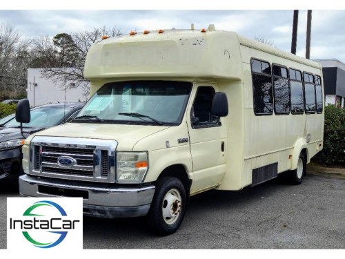 2011 Ford E-450 Super Duty Base