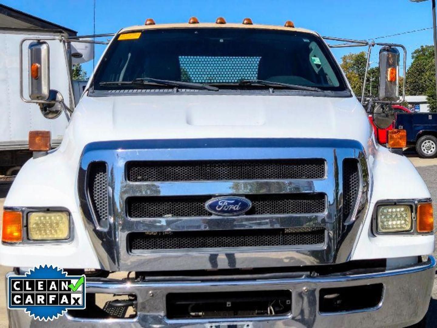 2013 Oxford White /Gray Ford F-650 XLT (3FRNW6HP3DV) with an V10, 6.8L engine, 6-speed automatic transmission, located at 6520 E. Independence Blvd., Charlotte, NC, 28212, 35.146019, -80.723465 - 2013 Ford F-650 F-Series Super Duty XLT 4x2 Dual Rear Wheels Charlotte, NC<br><br>This rugged 2013 Ford F-650 F-Series Super Duty XLT delivers commercial-grade performance with a potent V10 6.8L gasoline engine, 4x2 driveline and dual rear wheels for exceptional payload and towing capability. Built - Photo#3