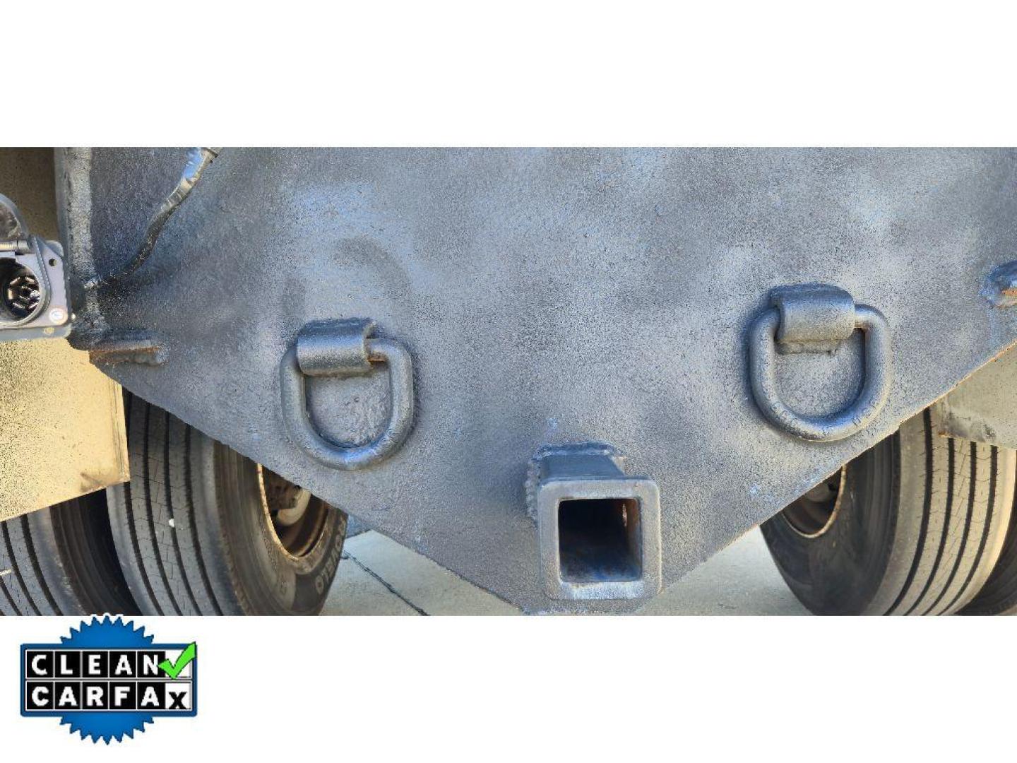 2013 Oxford White /Gray Ford F-650 XLT (3FRNW6HP3DV) with an V10, 6.8L engine, 6-speed automatic transmission, located at 6520 E. Independence Blvd., Charlotte, NC, 28212, 35.146019, -80.723465 - 2013 Ford F-650 F-Series Super Duty XLT 4x2 Dual Rear Wheels Charlotte, NC<br><br>This rugged 2013 Ford F-650 F-Series Super Duty XLT delivers commercial-grade performance with a potent V10 6.8L gasoline engine, 4x2 driveline and dual rear wheels for exceptional payload and towing capability. Built - Photo#15