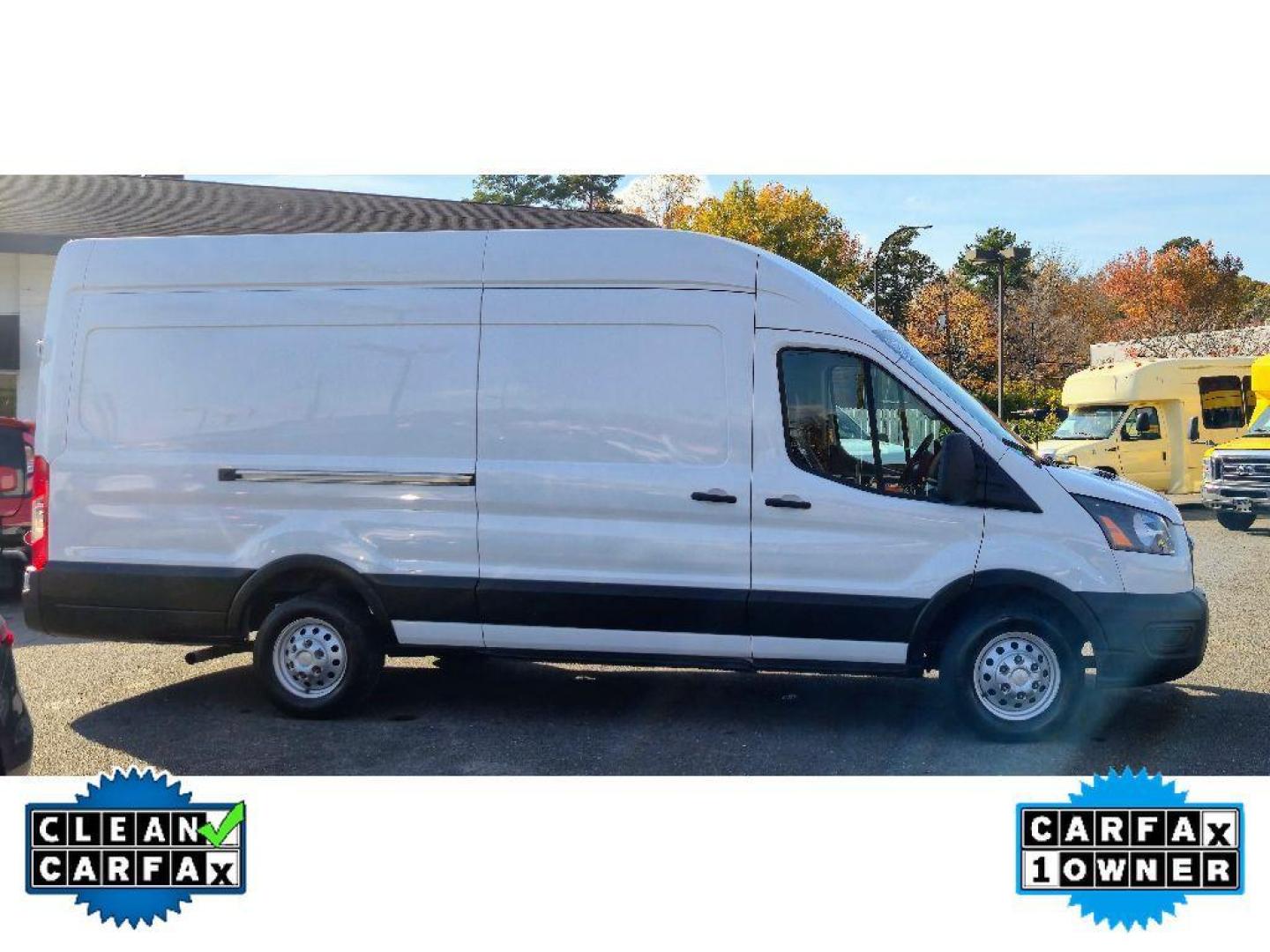 2022 Oxford White /Dark Palazzo Gray Ford Transit Van Base (1FTBW3U87NK) with an V6, 3.5L engine, 10-speed automatic transmission, located at 6520 E. Independence Blvd., Charlotte, NC, 28212, 35.146019, -80.723465 - <b>Equipment</b><br>Bluetooth technology is built into this model, keeping your hands on the steering wheel and your focus on the road. Our dealership has already run the CARFAX report and it is clean. A clean CARFAX is a great asset for resale value in the future. Apple CarPlay: Seamless smartphon - Photo#2