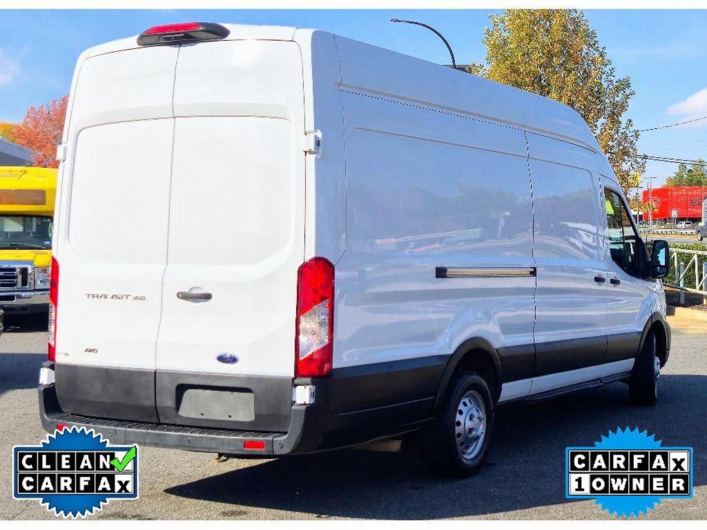 2022 Oxford White /Dark Palazzo Gray Ford Transit Van Base (1FTBW3U87NK) with an V6, 3.5L engine, 10-speed automatic transmission, located at 6520 E. Independence Blvd., Charlotte, NC, 28212, 35.146019, -80.723465 - <b>Equipment</b><br>Bluetooth technology is built into this model, keeping your hands on the steering wheel and your focus on the road. Our dealership has already run the CARFAX report and it is clean. A clean CARFAX is a great asset for resale value in the future. Apple CarPlay: Seamless smartphon - Photo#3