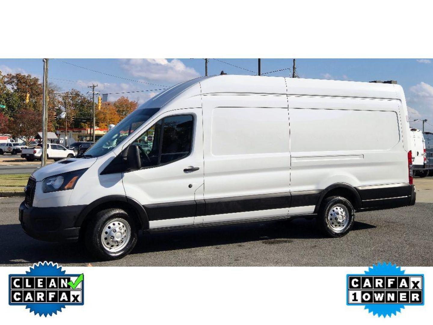 2022 Oxford White /Dark Palazzo Gray Ford Transit Van Base (1FTBW3U87NK) with an V6, 3.5L engine, 10-speed automatic transmission, located at 6520 E. Independence Blvd., Charlotte, NC, 28212, 35.146019, -80.723465 - <b>Equipment</b><br>Bluetooth technology is built into this model, keeping your hands on the steering wheel and your focus on the road. Our dealership has already run the CARFAX report and it is clean. A clean CARFAX is a great asset for resale value in the future. Apple CarPlay: Seamless smartphon - Photo#7