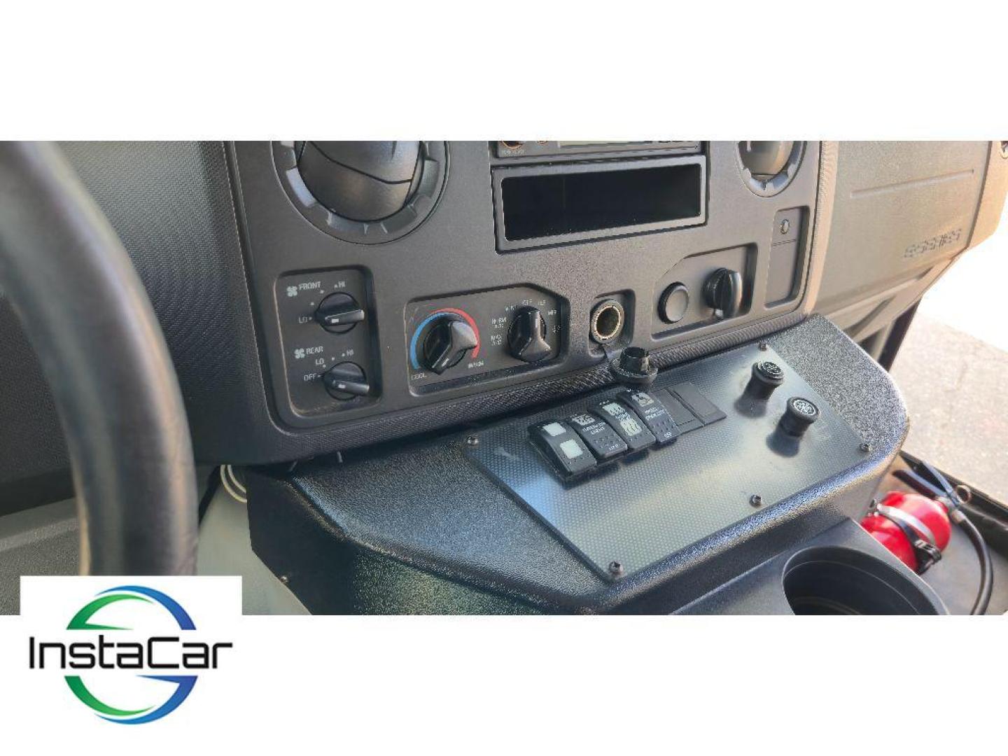 2014 Oxford White /Medium Flint Ford E-450 Super Duty Base (1FDFE4FS4ED) with an V10, 6.8L (415 CID) engine, 5-speed automatic transmission, located at 6520 E. Independence Blvd., Charlotte, NC, 28212, 35.146019, -80.723465 - <b>Equipment</b><br>Enjoy the incredible handling with the rear wheel drive on this unit. This unit shines with clean polished lines coated with an elegant white finish. The Ford E-450 Super Duty has a V10, 6.8L (415 CID) high output engine. Maintaining a stable interior temperature in this Ford E-4 - Photo#15