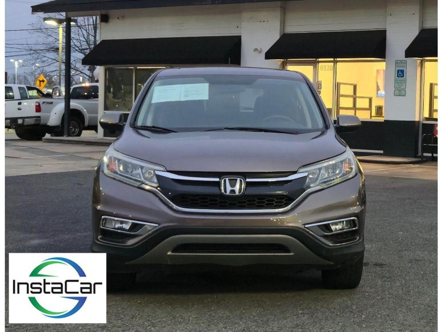 2015 Kona Coffee Metallic /Black Honda CR-V EX (2HKRM4H57FH) with an 4 Cyl, 2.4L engine, CVT transmission, located at 6520 E. Independence Blvd., Charlotte, NC, 28212, 35.146019, -80.723465 - Bluetooth technology is built into the vehicle, keeping your hands on the steering wheel and your focus on the road. See what's behind you with the back up camera on the Honda CR-V. The Honda CR-V has a clear coated brown exterior. Set the temperature exactly where you are most comfortable in this s - Photo#8