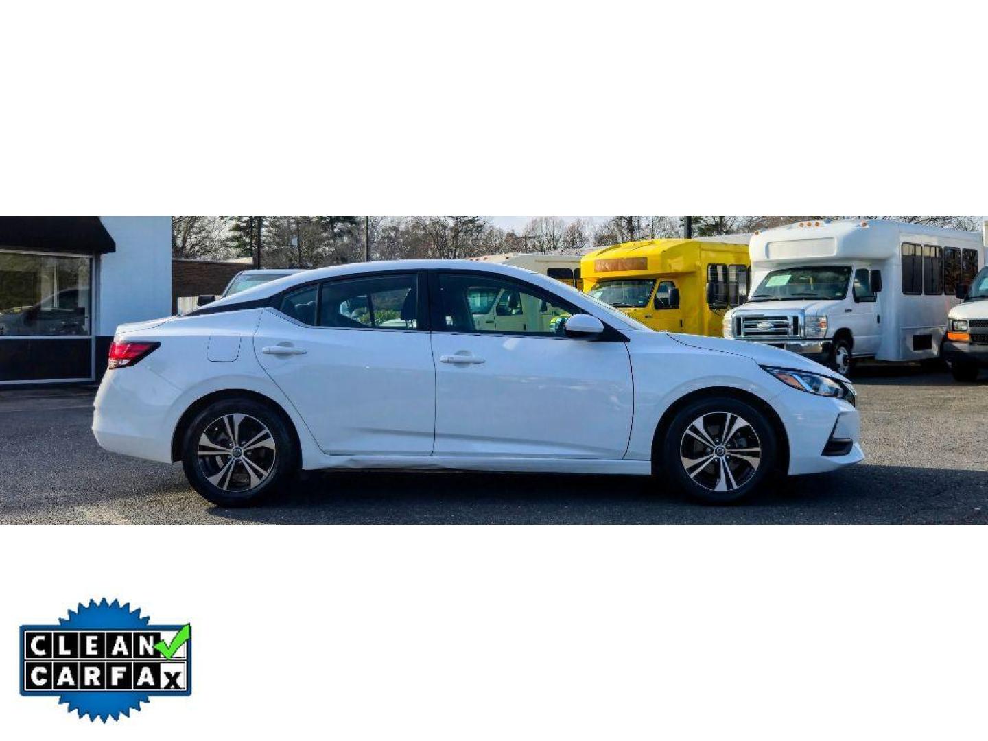 2022 Fresh Powder /Black Nissan Sentra SV (3N1AB8CV6NY) with an 4 Cyl, 2.0L engine, CVT transmission, located at 6520 E. Independence Blvd., Charlotte, NC, 28212, 35.146019, -80.723465 - Photo#11