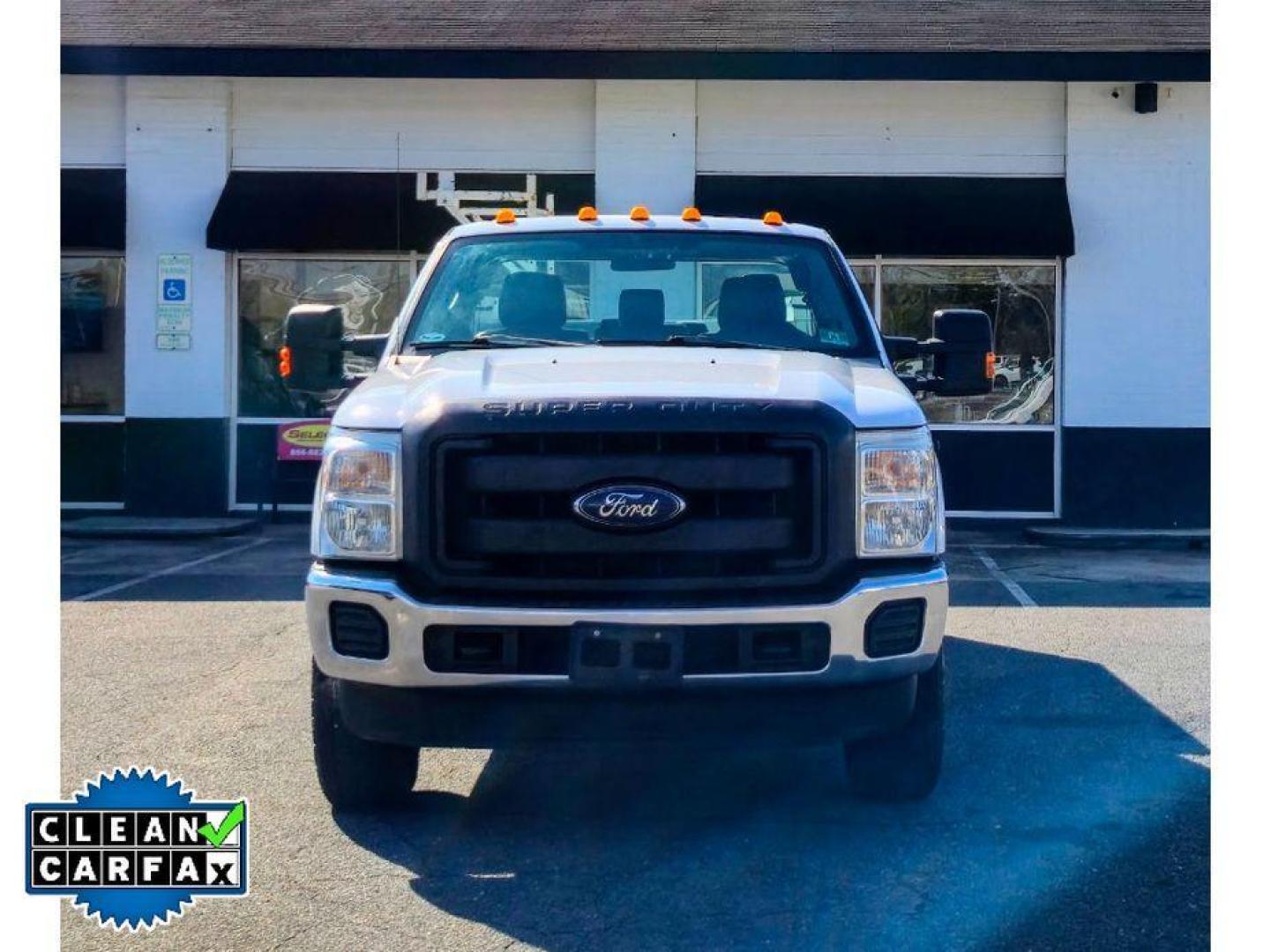 2016 Oxford White /Steel Ford F-350 XL (1FD7X3B67GE) with an V8, 6.2L engine, 6-speed automatic transmission, located at 6520 E. Independence Blvd., Charlotte, NC, 28212, 35.146019, -80.723465 - <b>Equipment</b><br>This 2016 Ford F-350 Super Duty has a clean CARFAX vehicle history report. This model has four wheel drive capabilities. A trailer braking system is already installed on this Ford F-350. This 1 ton pickup has a V8, 6.2L high output engine. Set the temperature exactly where you ar - Photo#5