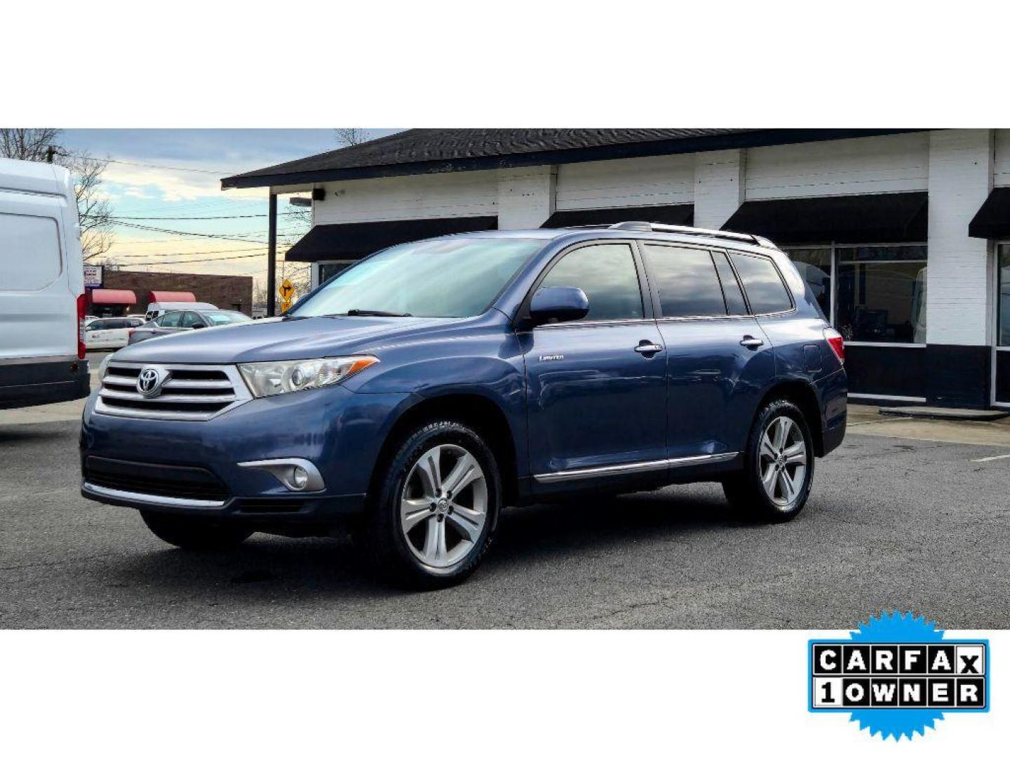 2013 Shoreline Blue Metallic /Sand Beige Toyota Highlander Limited (5TDYK3EH1DS) with an V6, 3.5L engine, 5-speed automatic transmission, located at 6520 E. Independence Blvd., Charlotte, NC, 28212, 35.146019, -80.723465 - Good News! This certified CARFAX 1-owner vehicle has only had one owner before you. Protect this model from unwanted accidents with a cutting edge backup camera system. The installed navigation system will keep you on the right path. The leather seats in this mid-size suv are a must for buyers looki - Photo#3