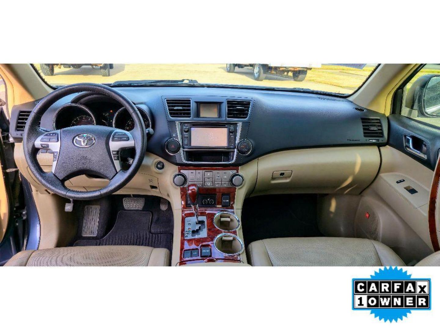 2013 Shoreline Blue Metallic /Sand Beige Toyota Highlander Limited (5TDYK3EH1DS) with an V6, 3.5L engine, 5-speed automatic transmission, located at 6520 E. Independence Blvd., Charlotte, NC, 28212, 35.146019, -80.723465 - Good News! This certified CARFAX 1-owner vehicle has only had one owner before you. Protect this model from unwanted accidents with a cutting edge backup camera system. The installed navigation system will keep you on the right path. The leather seats in this mid-size suv are a must for buyers looki - Photo#6